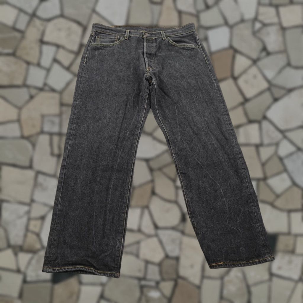 Levi's Levis Jeans Mens 36x30 Black Denim 501 Button Fly Classic Straight Leg Red Tab Size US 36 / EU 52 - 1 Thumbnail