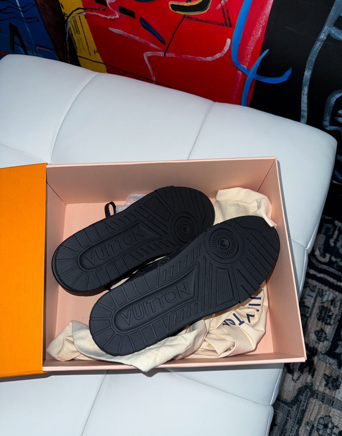 Louis Vuitton Louis Vuitton trainers lv6 us8 Size US 8 / EU 41 - 5 Thumbnail