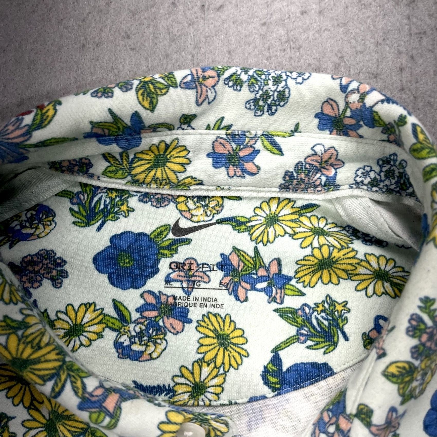 Nike Nike Golf Polo Shirt Mens XL Green Floral Abstract Swoosh Logo Cotton Blend Polo Men XL Green Floral Nike Golf Size US XL / EU 56 / 4 - 6 Thumbnail