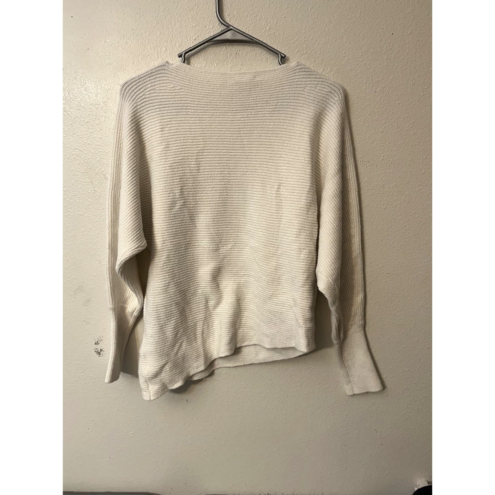 Express Express White Boat Neck Dolman Sleeve Sweater Sz Small - Women's Knit Pullover, Solid, Lightweight, Fall Winter Casual/Workwear, Nylon Rayon, Express Size S / US 4 / IT 40 - 3 Thumbnail