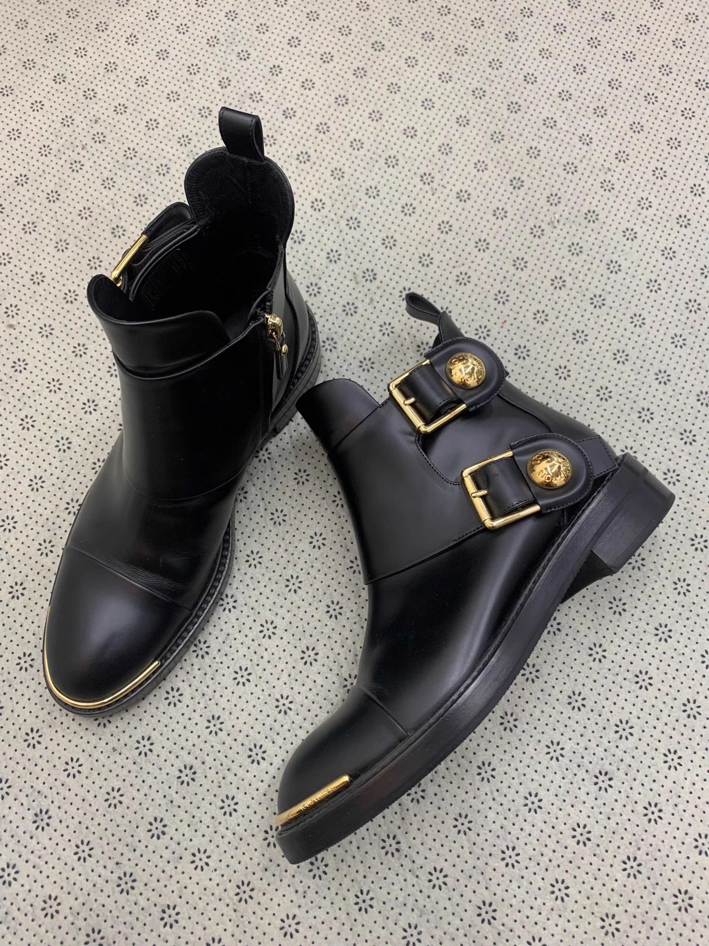 Louis Vuitton LV Black Gold Hw Moto Ankle Boots 35 New Size US 4 / IT 34 - 2 Thumbnail