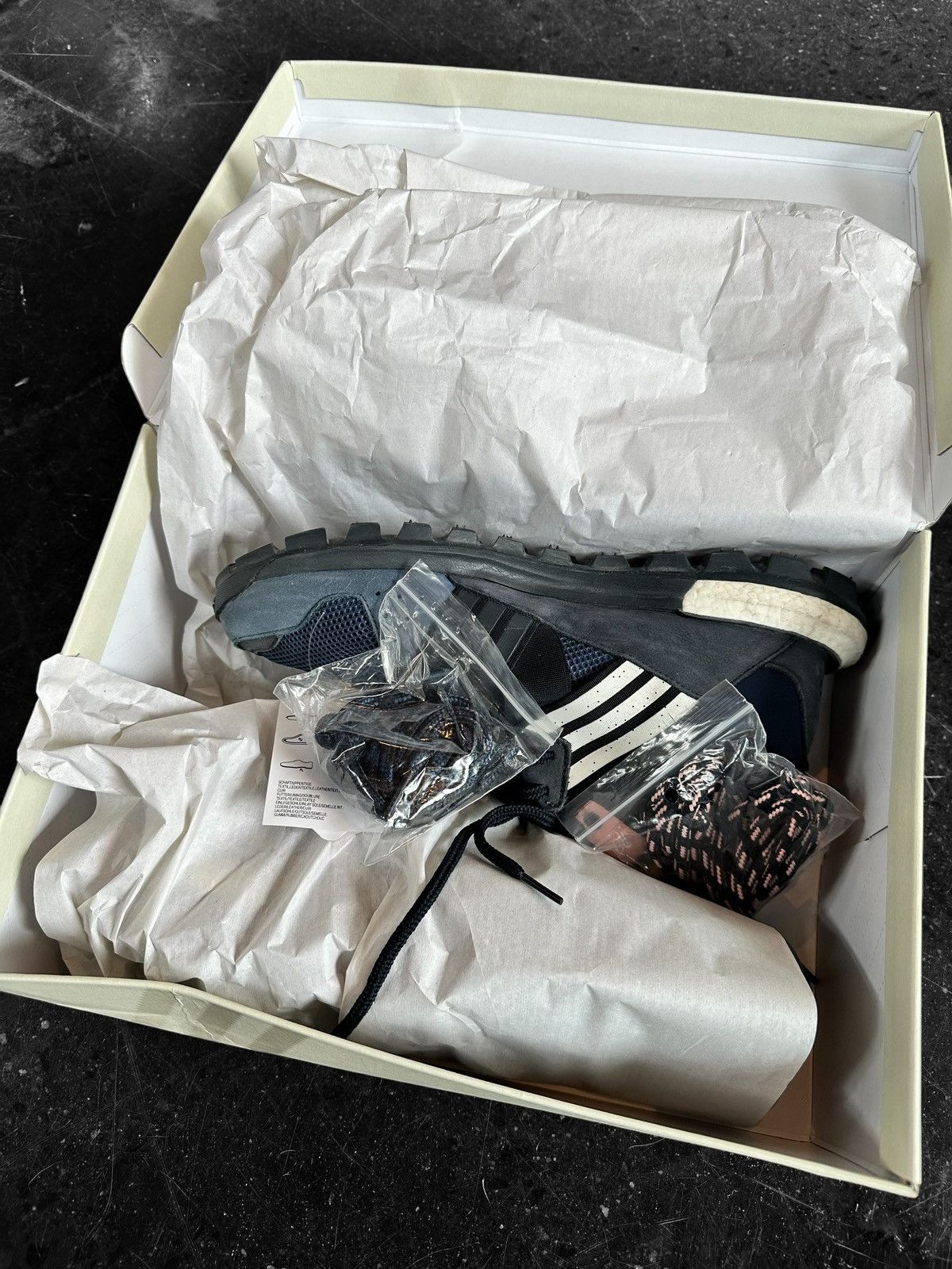 Adidas KITH x ADIDAS Response TR EEA Sz 10.5 Size US 10.5 / EU 43-44 - 6 Thumbnail