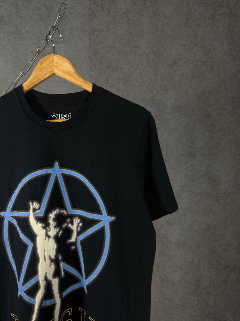 Band Tees Rush band tee Size US S / EU 44-46 / 1 - 2 Thumbnail