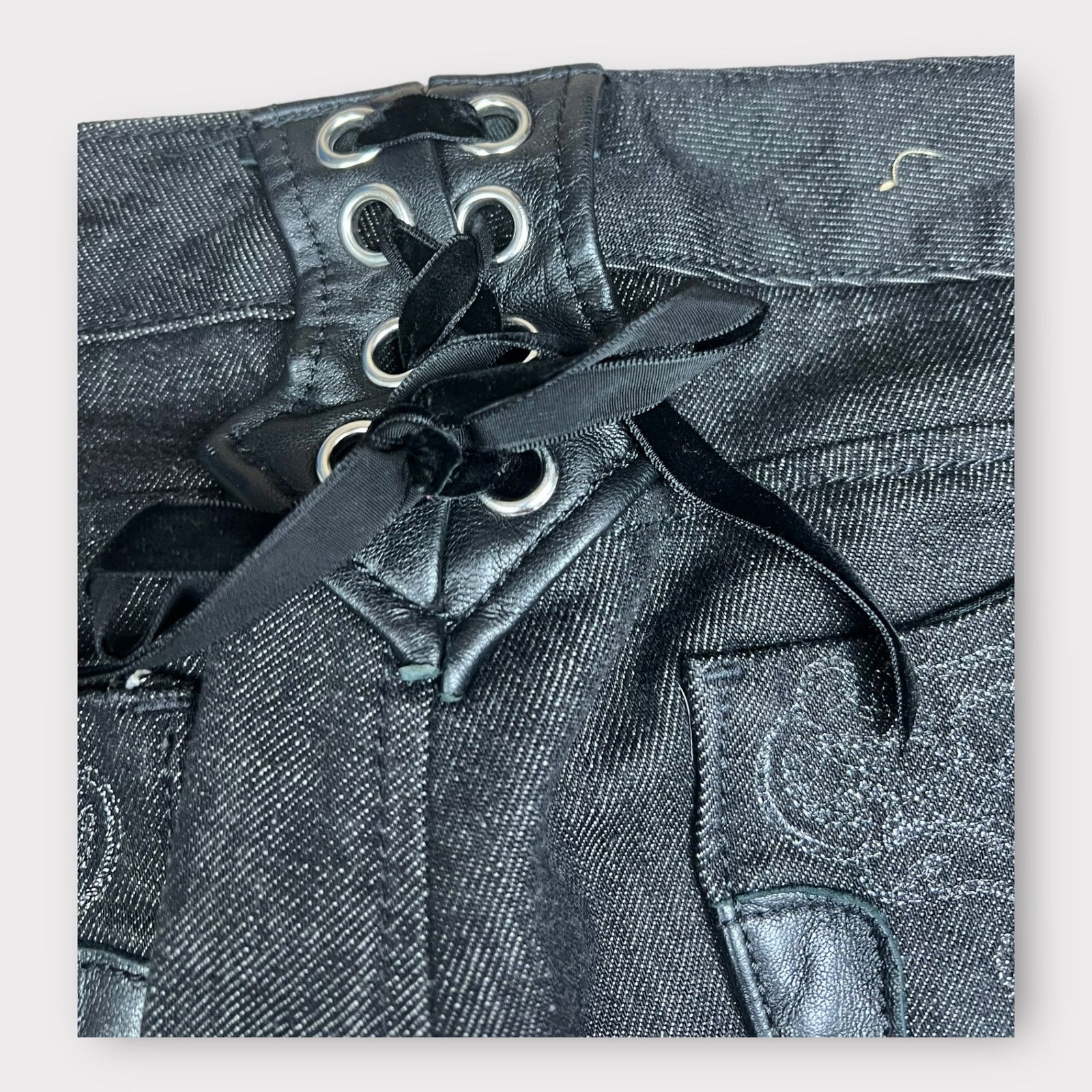 Express Express | Vintage Y2K Embellished Ultra Low Rise Jeans | 2 Size 26" / US 2 / IT 38 - 10 Thumbnail