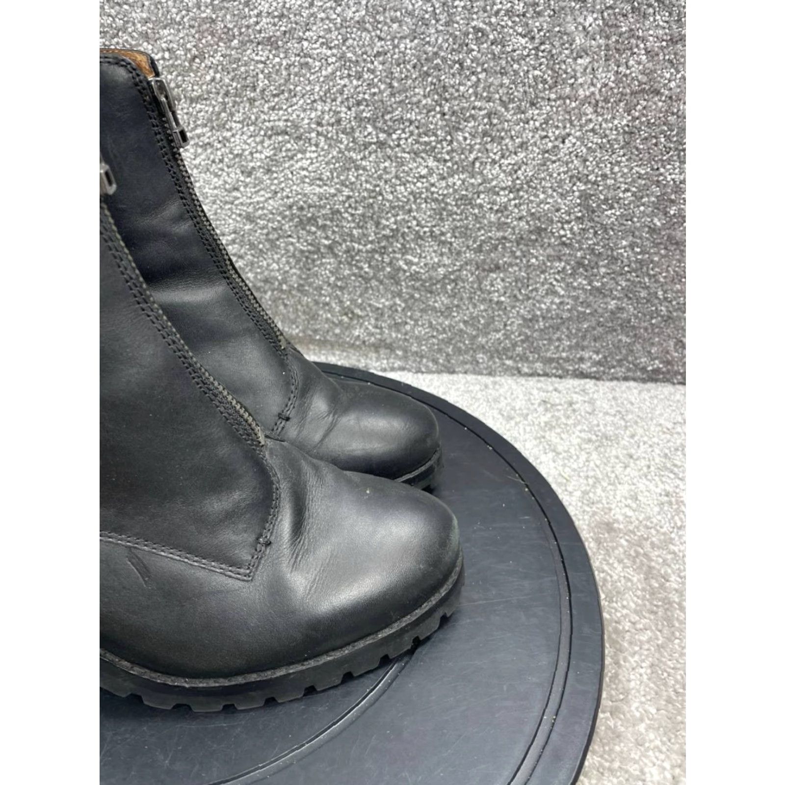 Madewell Madewell The Alyce Boot Women Size 10 Black Leather Zip Front Lugsole Block Heel Size US 10 / IT 40 - 2 Thumbnail