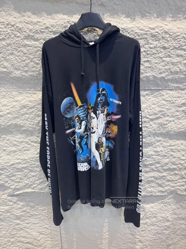 Vetements VETEMENTS Hooded Long Sleeve Sweatshirt Size US S / EU 44-46 / 1 - 1 Thumbnail