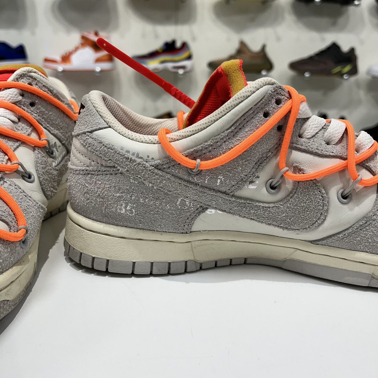 Nike × Off-White Nike Dunk Low x Off White Lot 31 Size US 8.5 / EU 41-42 - 13 Thumbnail
