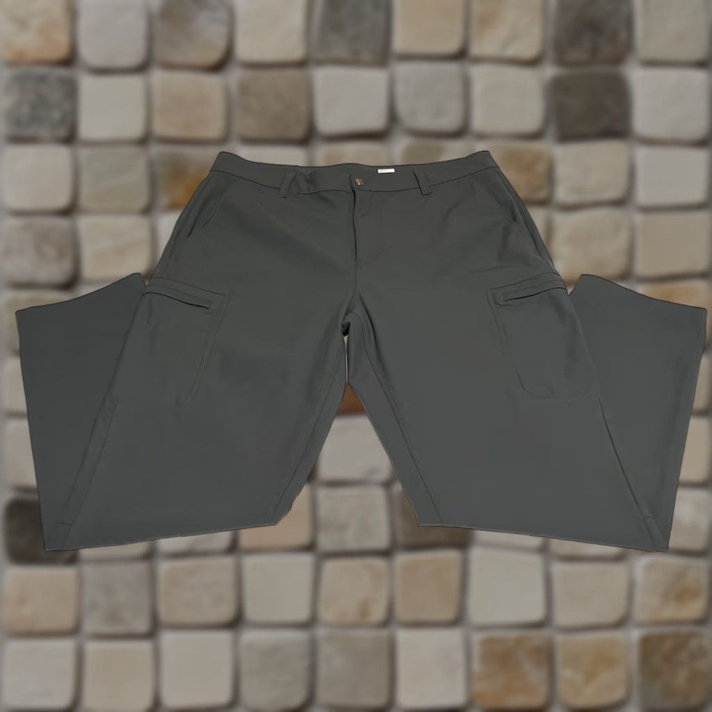 Fabletics Fabletics Pants Mens Tag 35x32 (35x29) Gray The Don Cargo Stretch Chino Classic Slim Fit Business Casual Tapered Mens Size US 35 - 1 Thumbnail