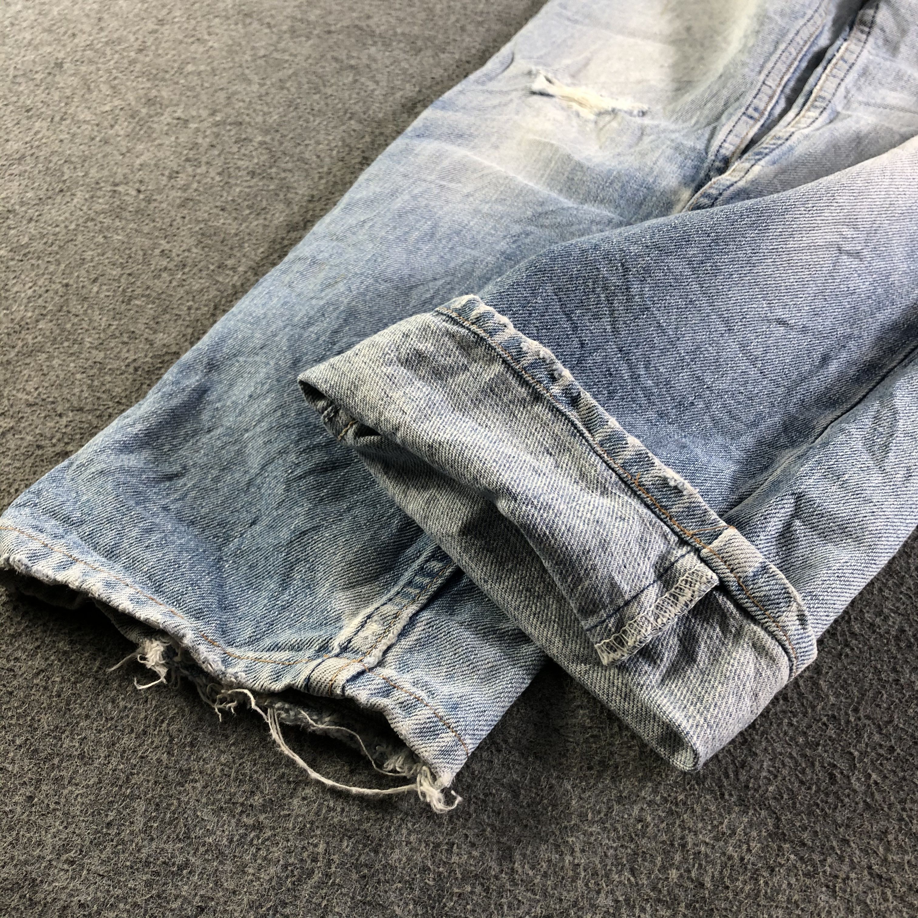 Levi's 90s Vintage Light Wash Levis Jeans-J4584 Size US 27 - 6 Thumbnail