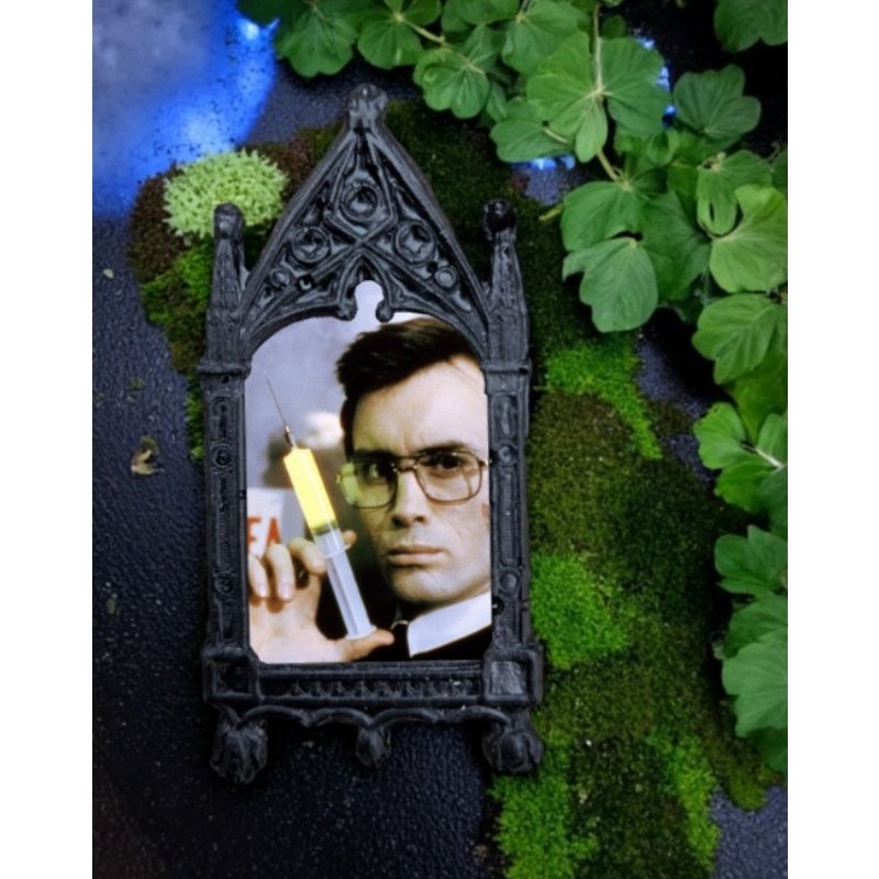 Other Re-Animator Pin Horror Sci-fi 1985 Film Herbert West Size ONE SIZE - 3 Thumbnail