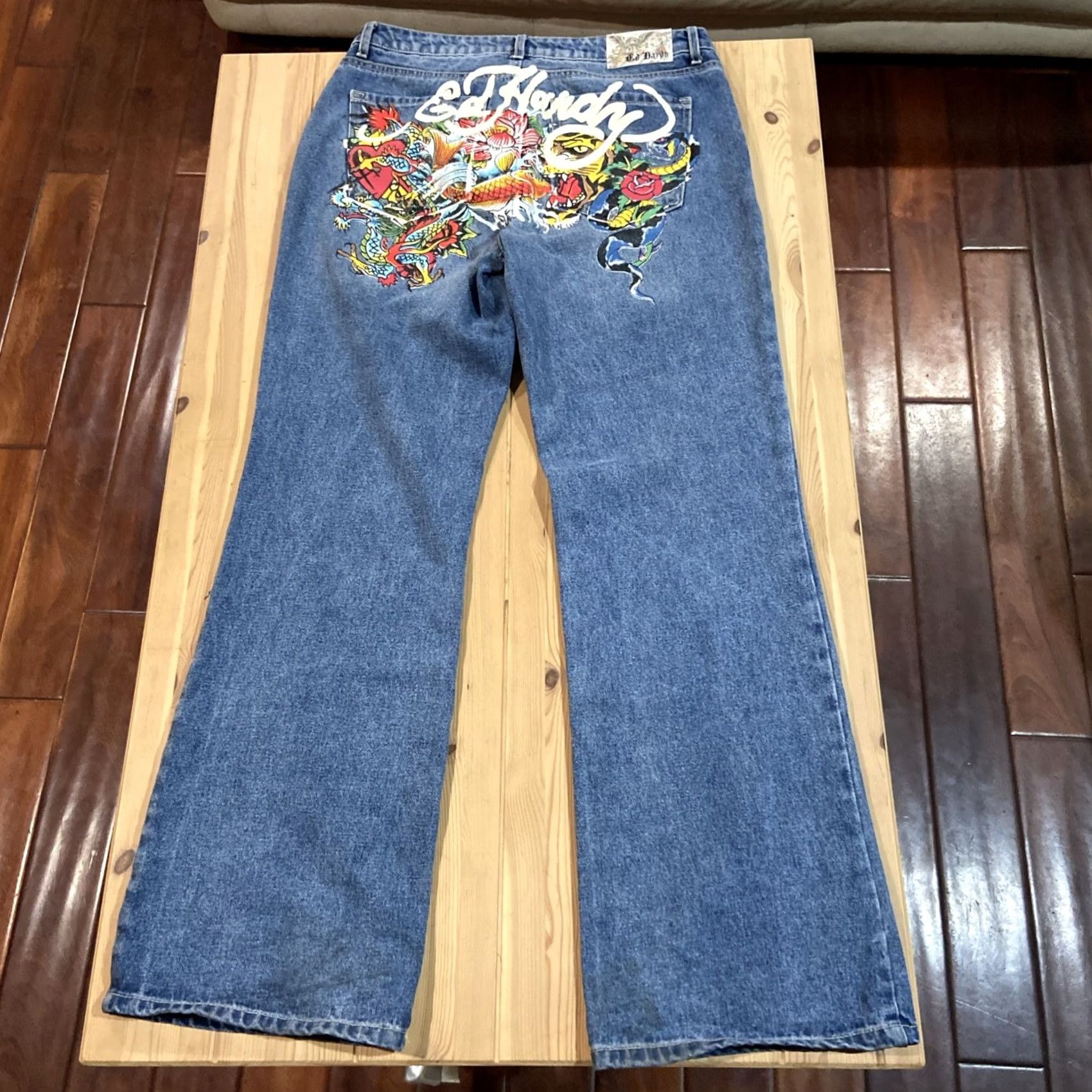 Ed Hardy Ed Hardy Jeans Womens Size 30 Tiger Koi Painted Embroidered Heart Dagger Wide-Leg Blue Cotton Blend Relaxed Pockets Regular Inseam 32" Button Zip NWOT Size 30" / US 8 / IT 44 - 7 Thumbnail