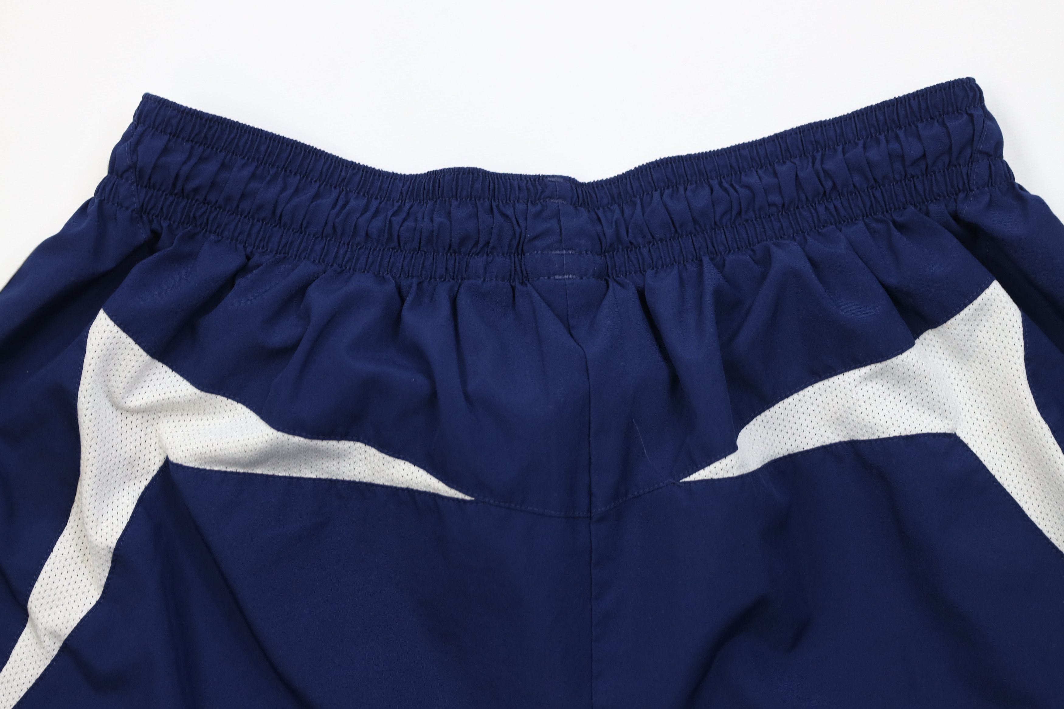 Adidas Vintage Y2K 2005 Adidas Running Jogging Soccer Shorts Blue Size US 34 / EU 50 - 11 Thumbnail