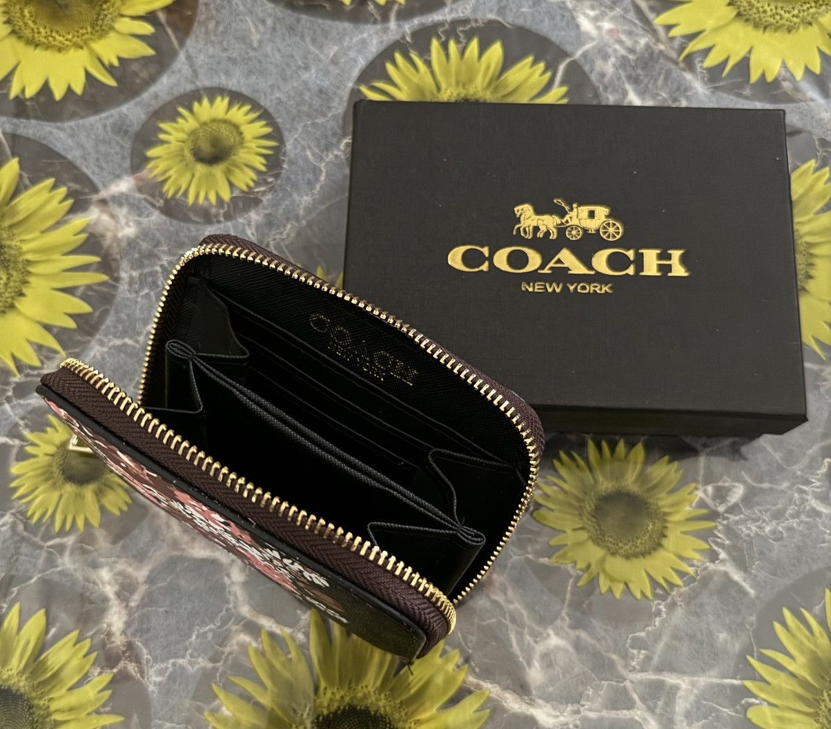 Coach Coach Brown Signature Floral Cluster Small Zip Wallet Size ONE SIZE - 3 Thumbnail