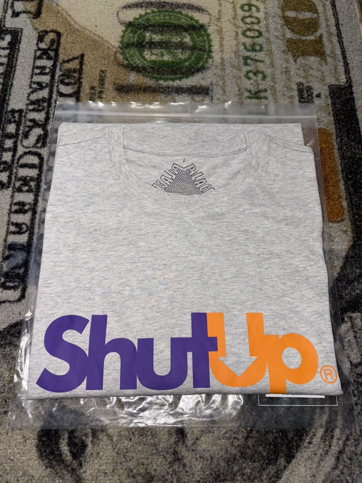 Palace Palace Shut Up FedEx T-Shirt Grey Size US XL / EU 56 / 4 - 2 Thumbnail