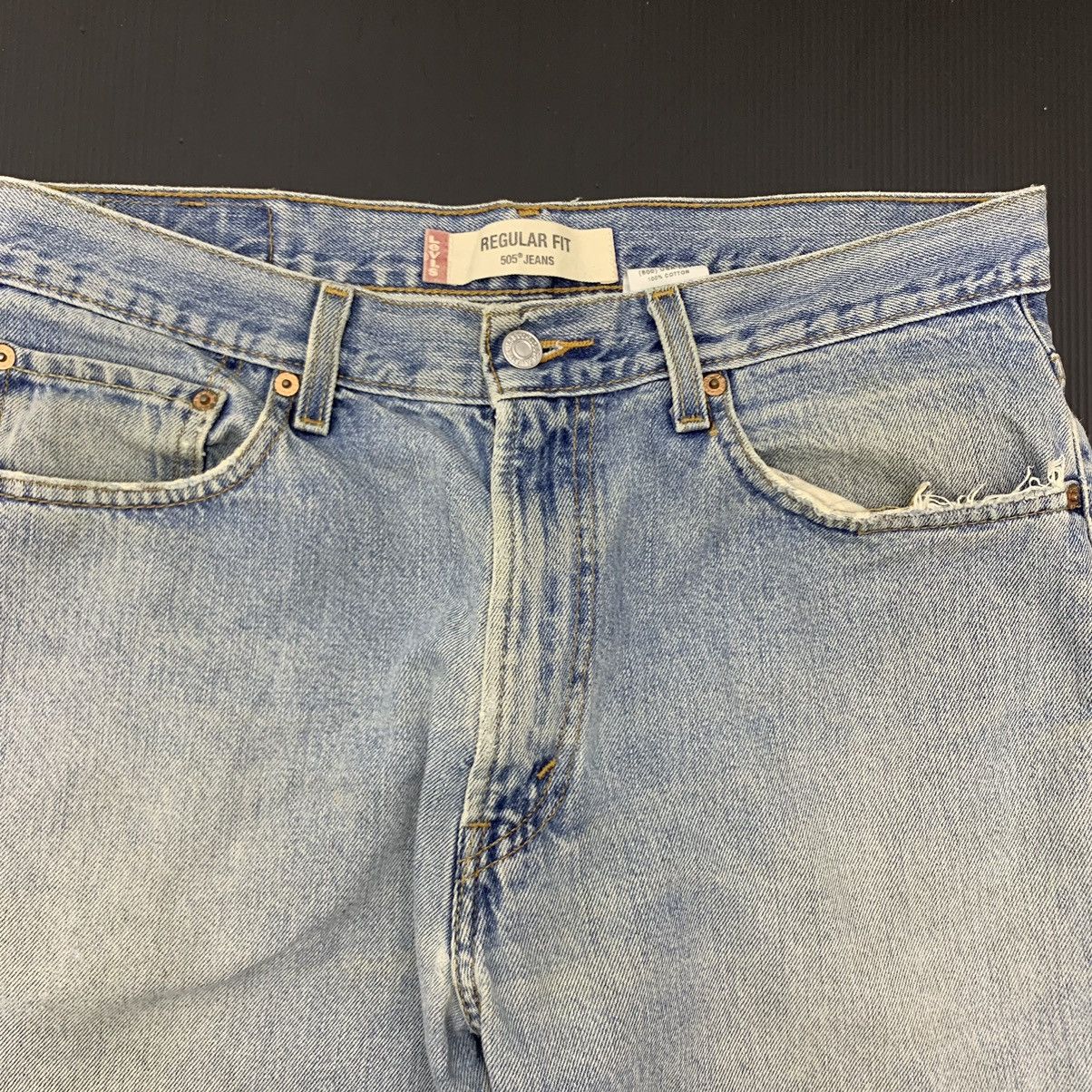 Levi's Vintage Clothing Thrashed Vintage Levis 505 Regular Fit Jeans Size US 34 / EU 50 - 5 Thumbnail