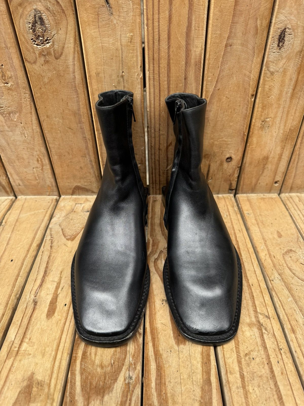 Balenciaga Balenciaga BB Back Rim Women’s black leather boots EUR 35 Size US 5 / IT 35 - 6 Thumbnail