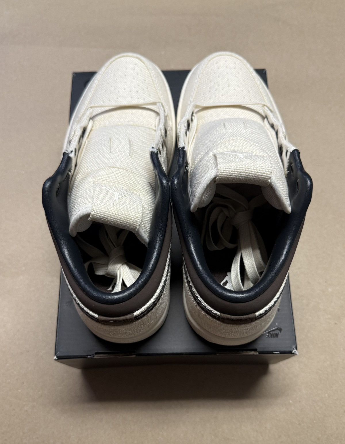 Jordan Brand Nike Air Jordan 1 Low PRM Mens Ivory Baroque Brown size 8! Size US 8 / EU 41 - 4 Thumbnail