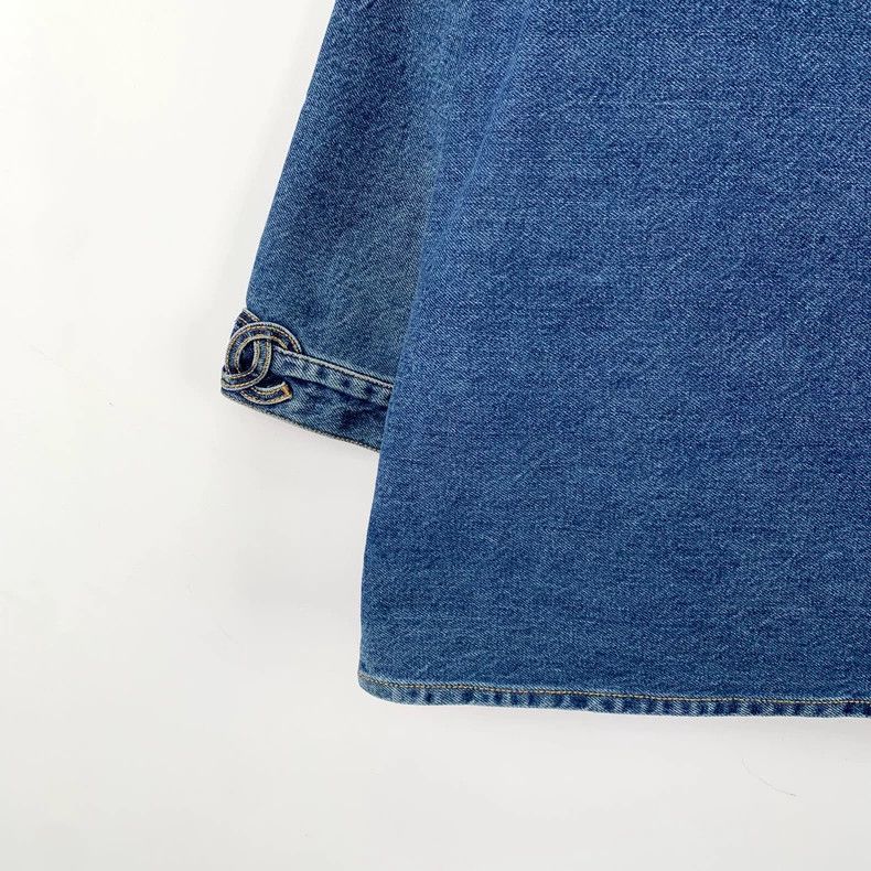 Chanel Chanel 24 blue cotton diamond buckle long-sleeved denim jac Size XS / US 0-2 / IT 36-38 - 5 Thumbnail