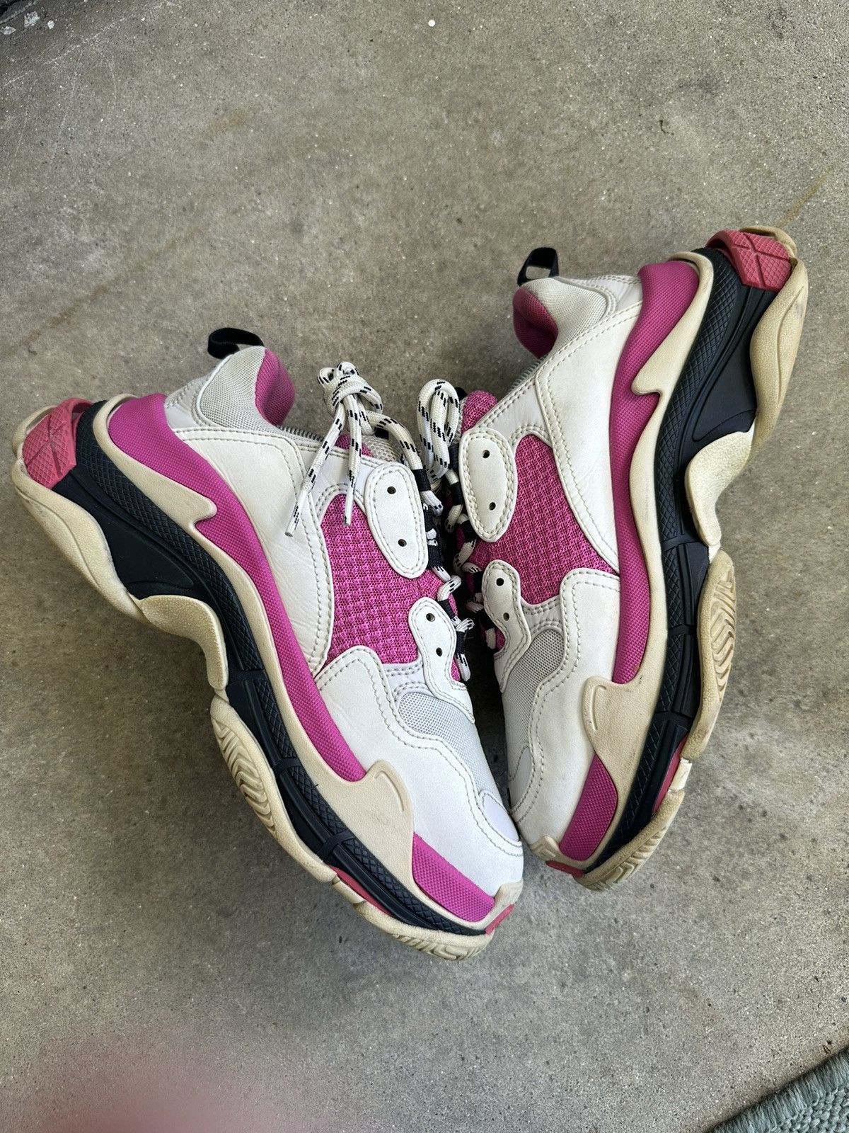 Balenciaga Balenciaga Triple S size 8 Size US 8 / EU 41 - 2 Thumbnail