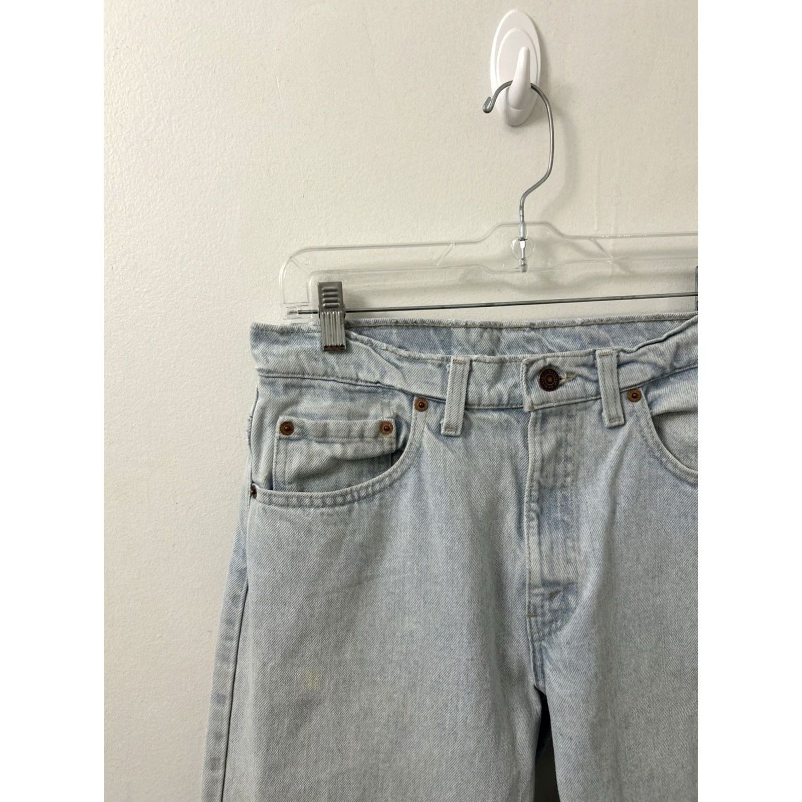 Levi's VINTAGE Levi's 550 Jeans Mens 32x30 Light Wash Relaxed Fit Denim Blue 5-Pocket Brand: Levi's Mens Size US 32 / EU 48 - 6 Thumbnail