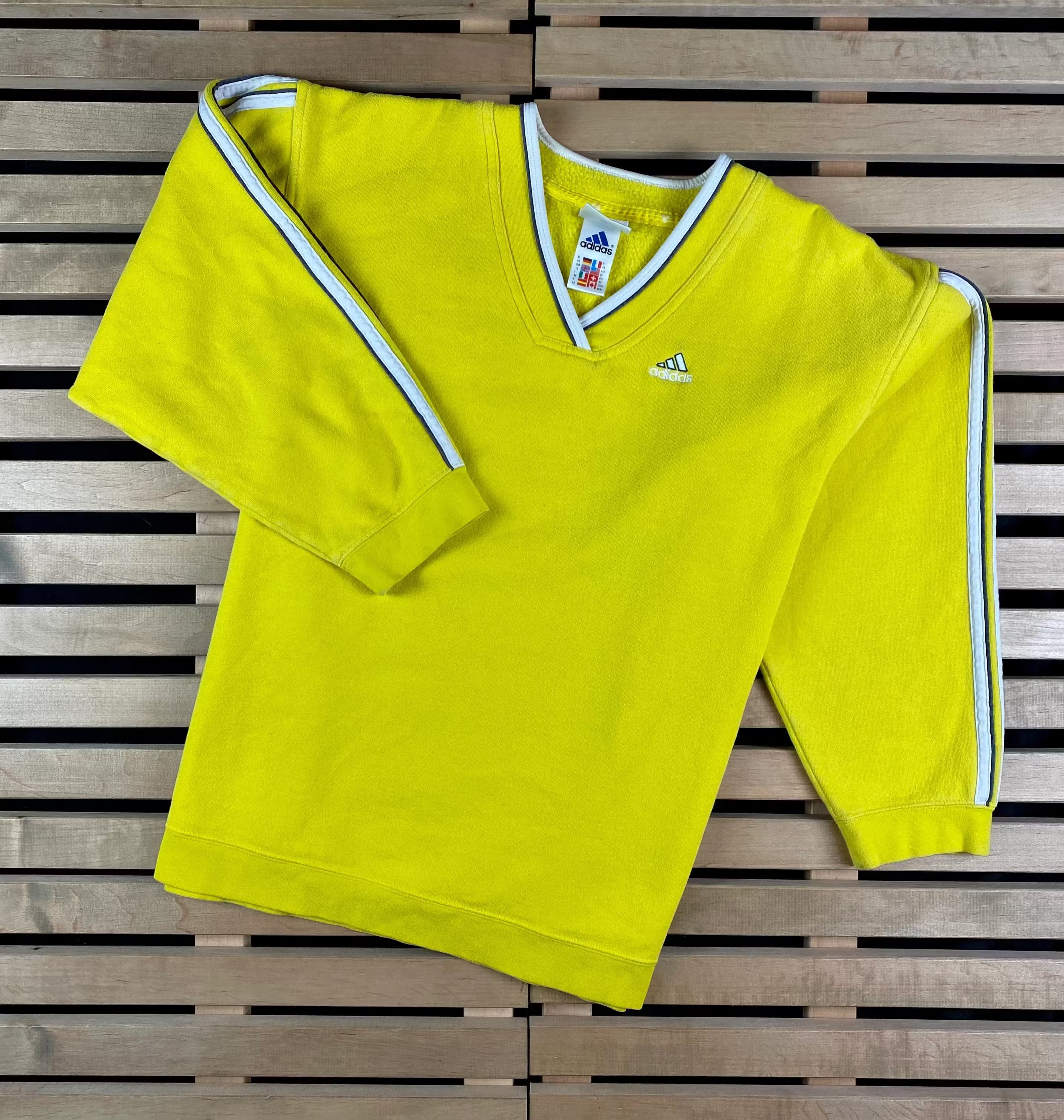 Adidas × Vintage Mens Sweatshirt Adidas Vintage Yellow Size M V Neck Size US S / EU 44-46 / 1 - 1 Thumbnail