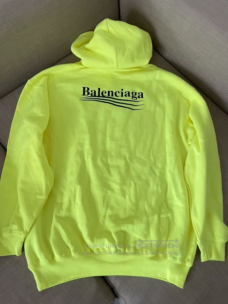 Balenciaga Balenciaga Neon Yellow Coke Logo Fleece Hoodie Size US XS / EU 42 / 0 - 3 Thumbnail