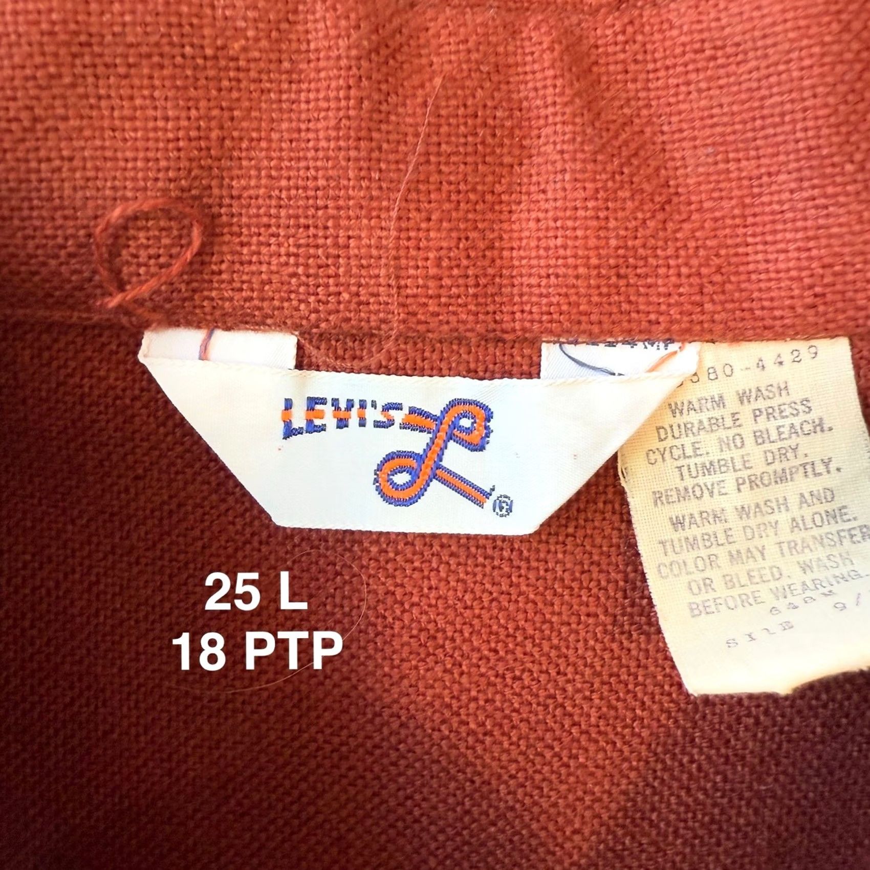 Levi's VINTAGE Levi's Shirt Women's Small Rust Red Long Sleeve Button Up Workwear Size S / US 4 / IT 40 - 6 Thumbnail