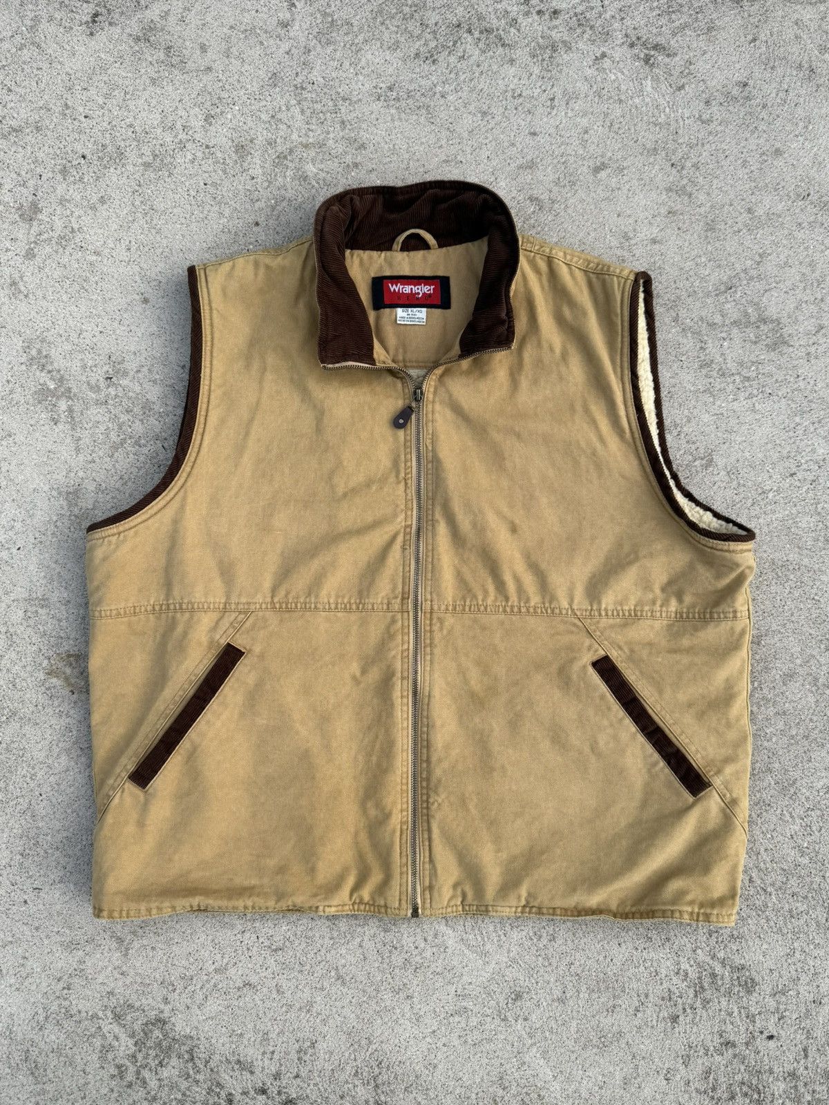 Wrangler Wrangler Hero Canvas Vest Brown Corduroy Trim Sherpa Lining Size US XL / EU 56 / 4 - 1 Thumbnail