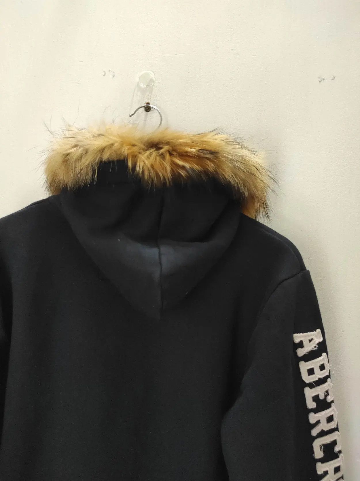 Abercrombie & Fitch Abercrombie & Fitch dark Navy fur hoodie ifsix LGB style Size US M / EU 48-50 / 2 - 10 Thumbnail