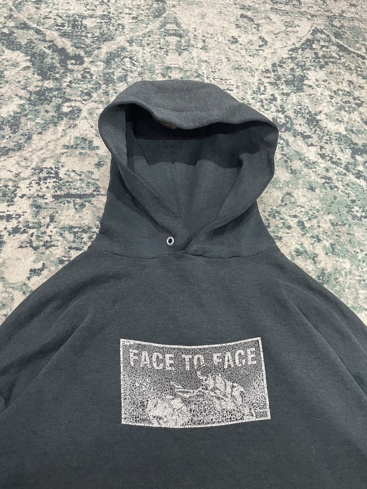 Seditionaries Vintage 1990 Faded Face to Face Punk Rock Hoodie Size US XL / EU 56 / 4 - 4 Thumbnail