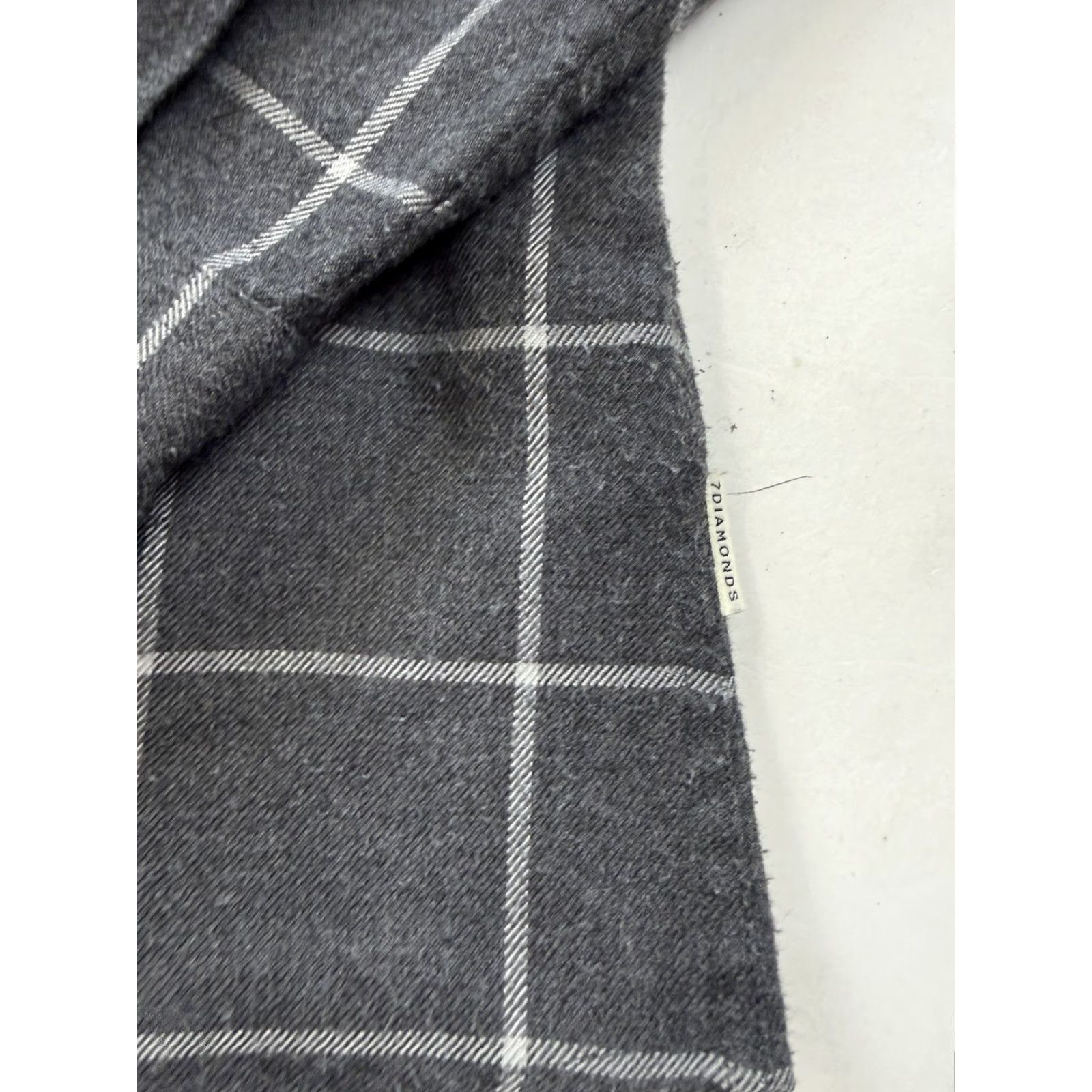 Vintage 7 Diamonds Shirt Mens Small Gray Plaid Flannel Long Sleeve Button Front Casual Size US S / EU 44-46 / 1 - 5 Thumbnail