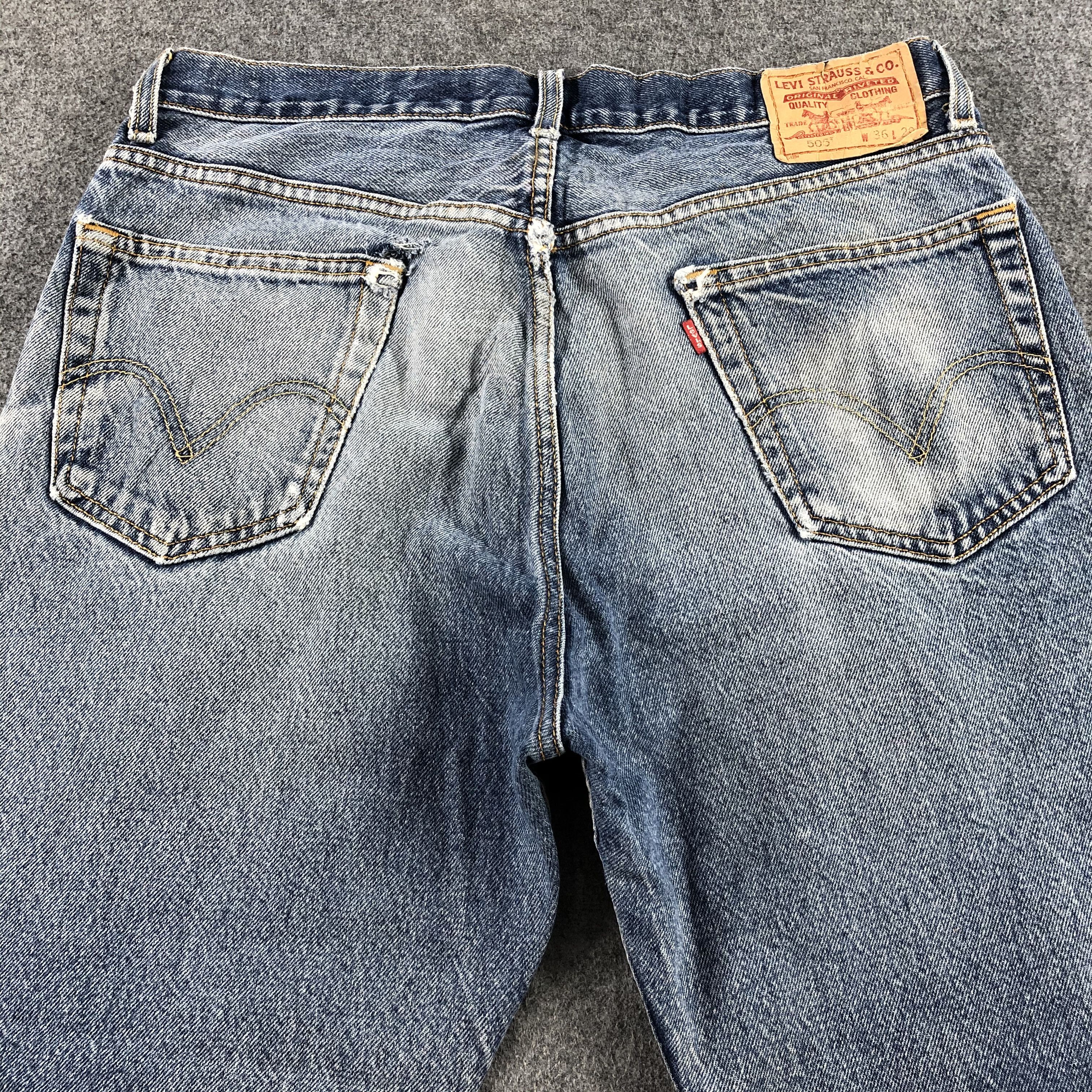 Levi's Vintage Blue Wash Levis 505 Jeans-J2275 Size US 35 - 4 Thumbnail