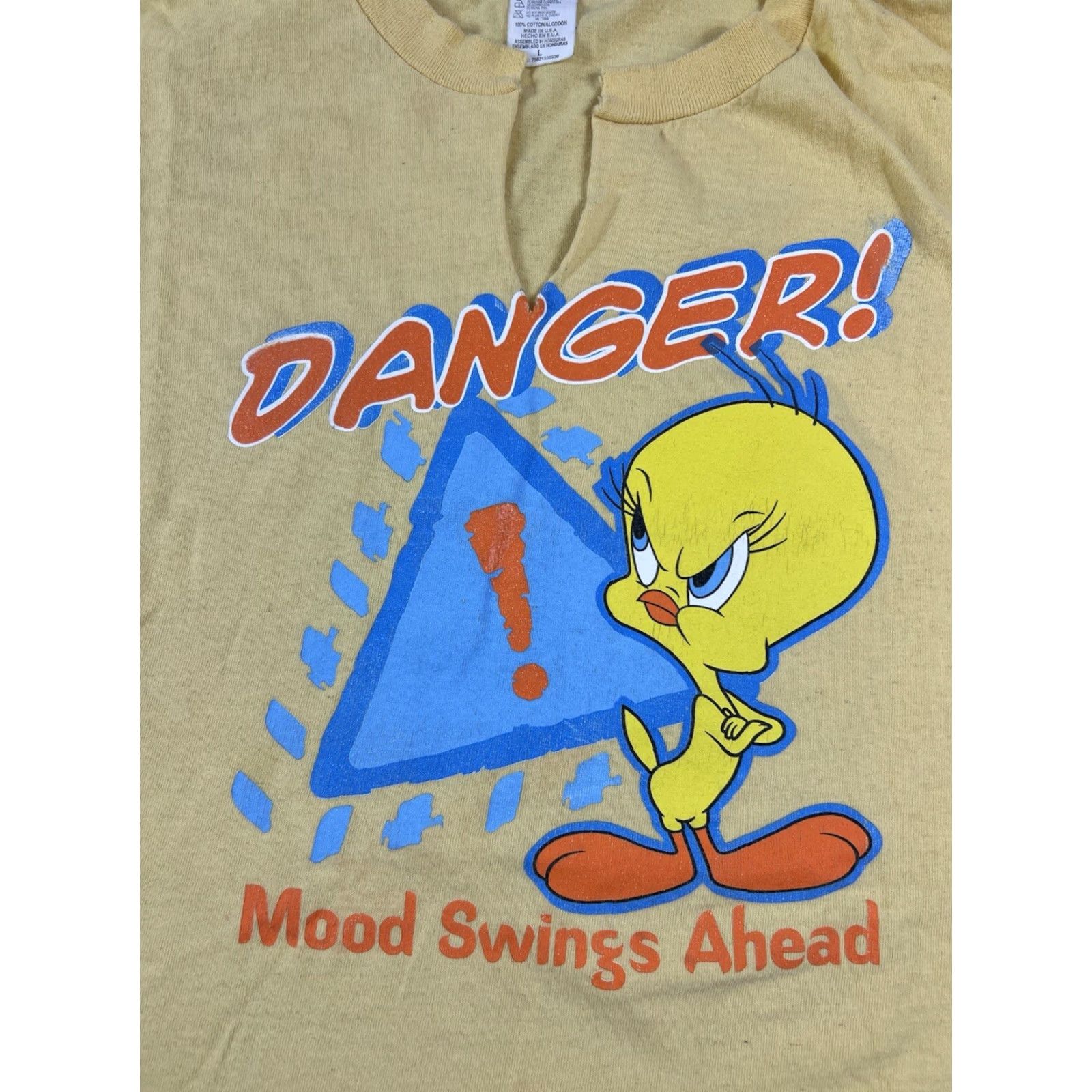 Vintage VINTAGE Tweety Bird Shirt Yellow 90s Looney Tunes T-Shirt Short Sleeve Graphic Print Crew Neck Large Men / Women? Size US L / EU 52-54 / 3 - 3 Thumbnail