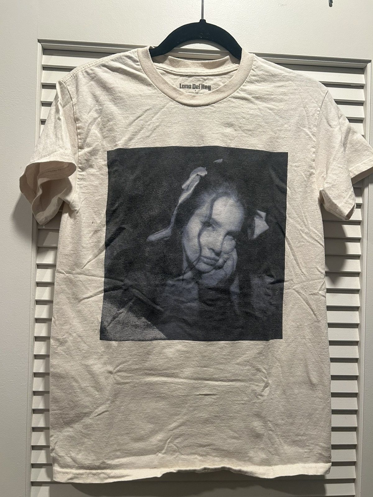 Vintage Lana del ray official merch tour tee Size US S / EU 44-46 / 1 - 1 Thumbnail