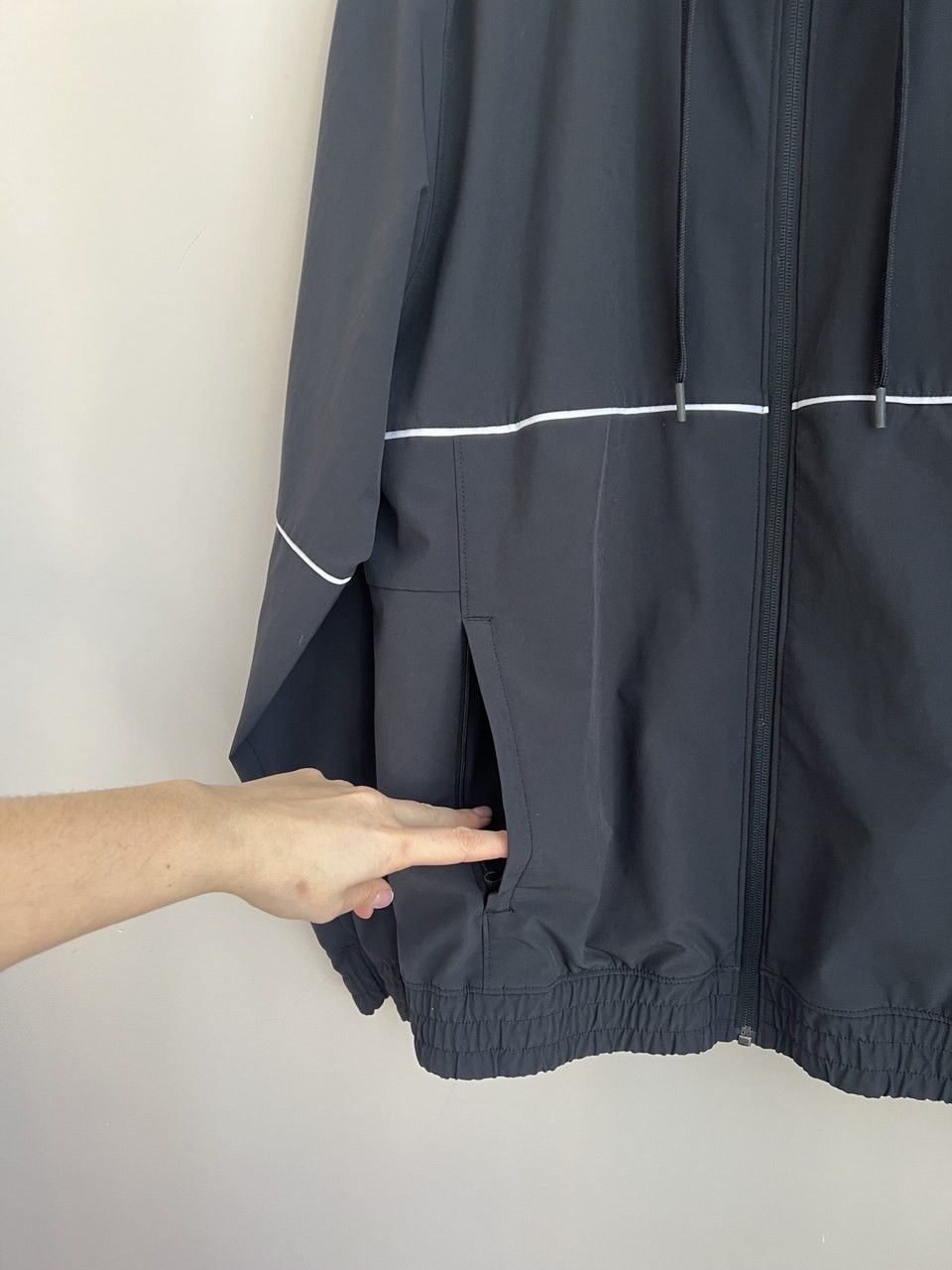 Under Armour Under Armour men's Olympic windbreaker, size M Size US M / EU 48-50 / 2 - 10 Thumbnail