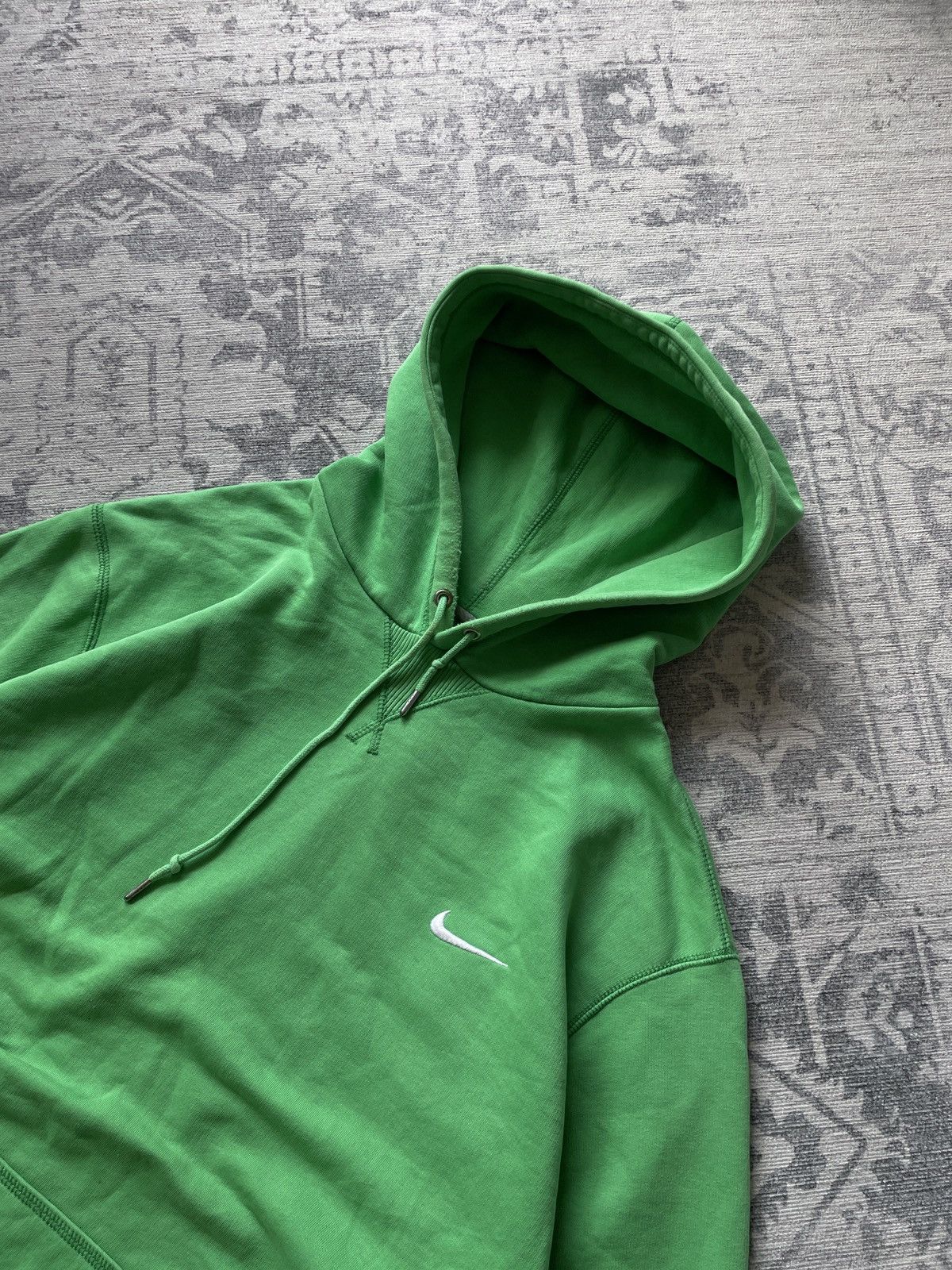 Vintage Nike Vintage Hoodie Mini Swoosh Cropped Japanese Y2K Faded Size US XL / EU 56 / 4 - 8 Thumbnail