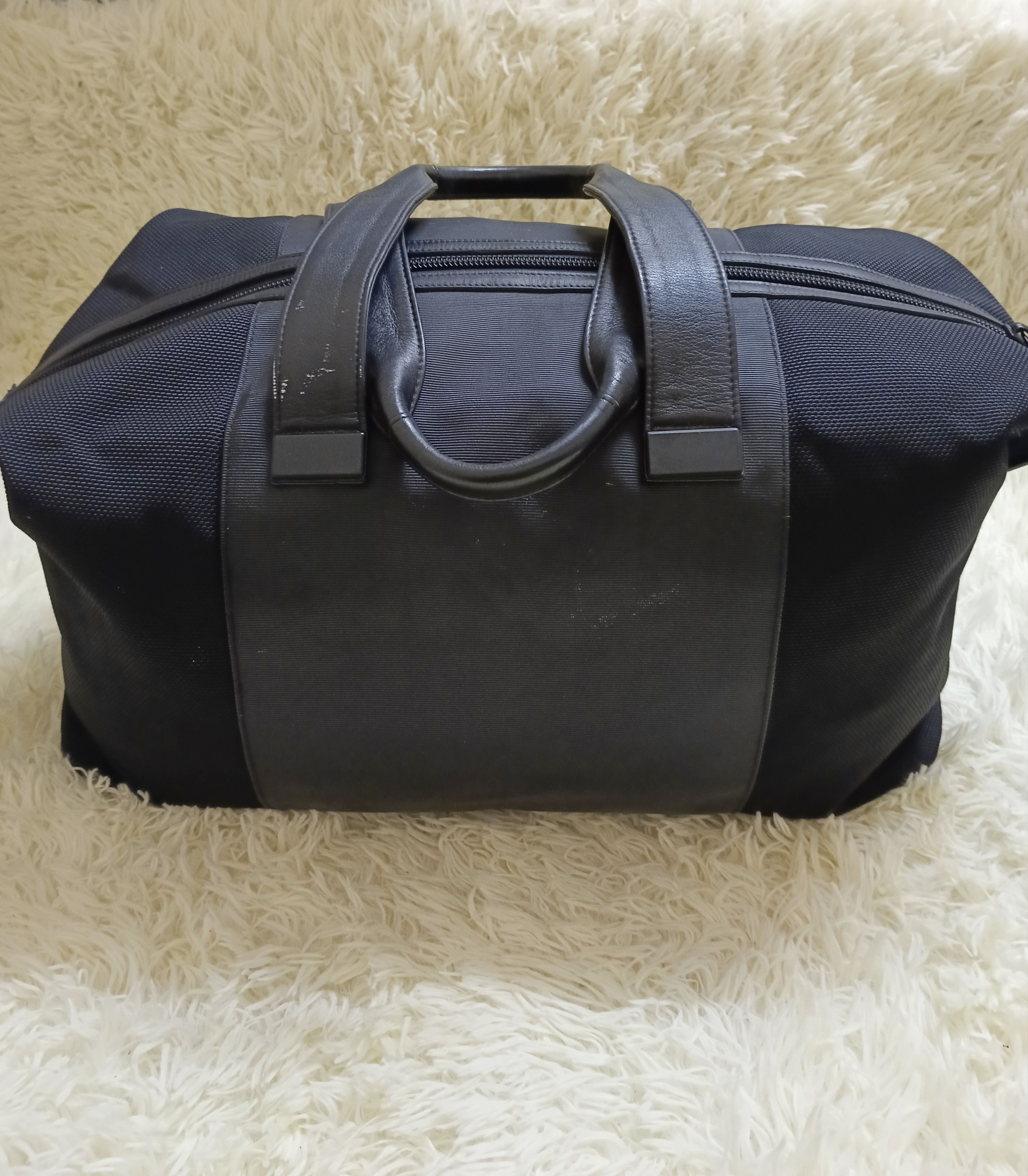 Issey Miyake ISSEY MIYAKE TRAVEL BAG Size ONE SIZE - 2 Thumbnail