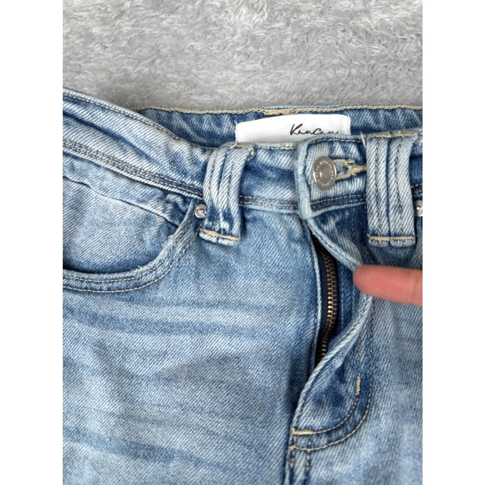 Madewell Dazy Jeans Women Jeans Wide-Leg 0 Blue Denim Mid Rise 24x27 Cotton Blend Medium Wash Madewell 5-Pocket Design Retro American Western Mens? Size 25" / US 0 / IT 36 - 5 Thumbnail