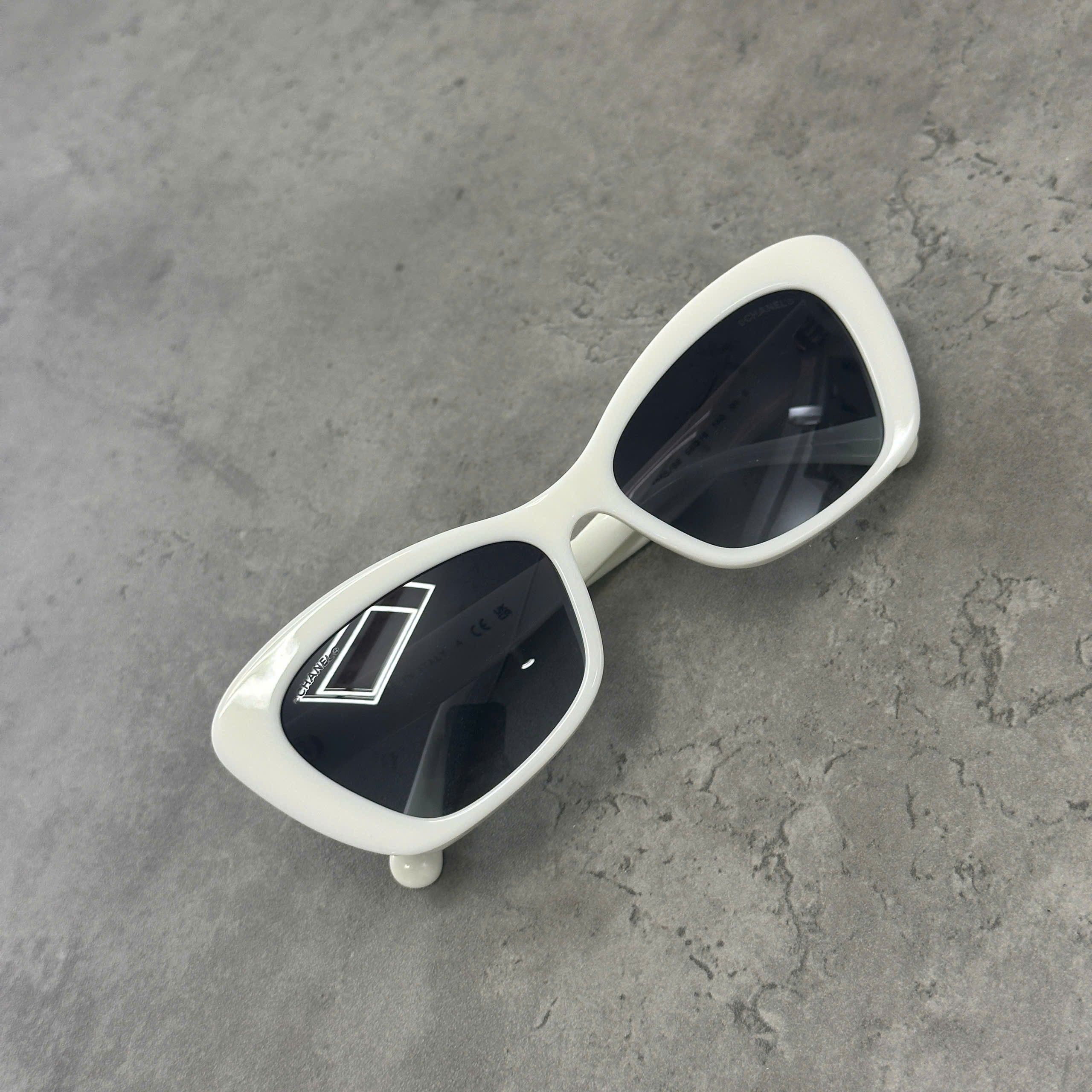 Chanel CHANEL 0CH5481H 1255S6 Square Sunglasses WHITE Size ONE SIZE - 2 Thumbnail