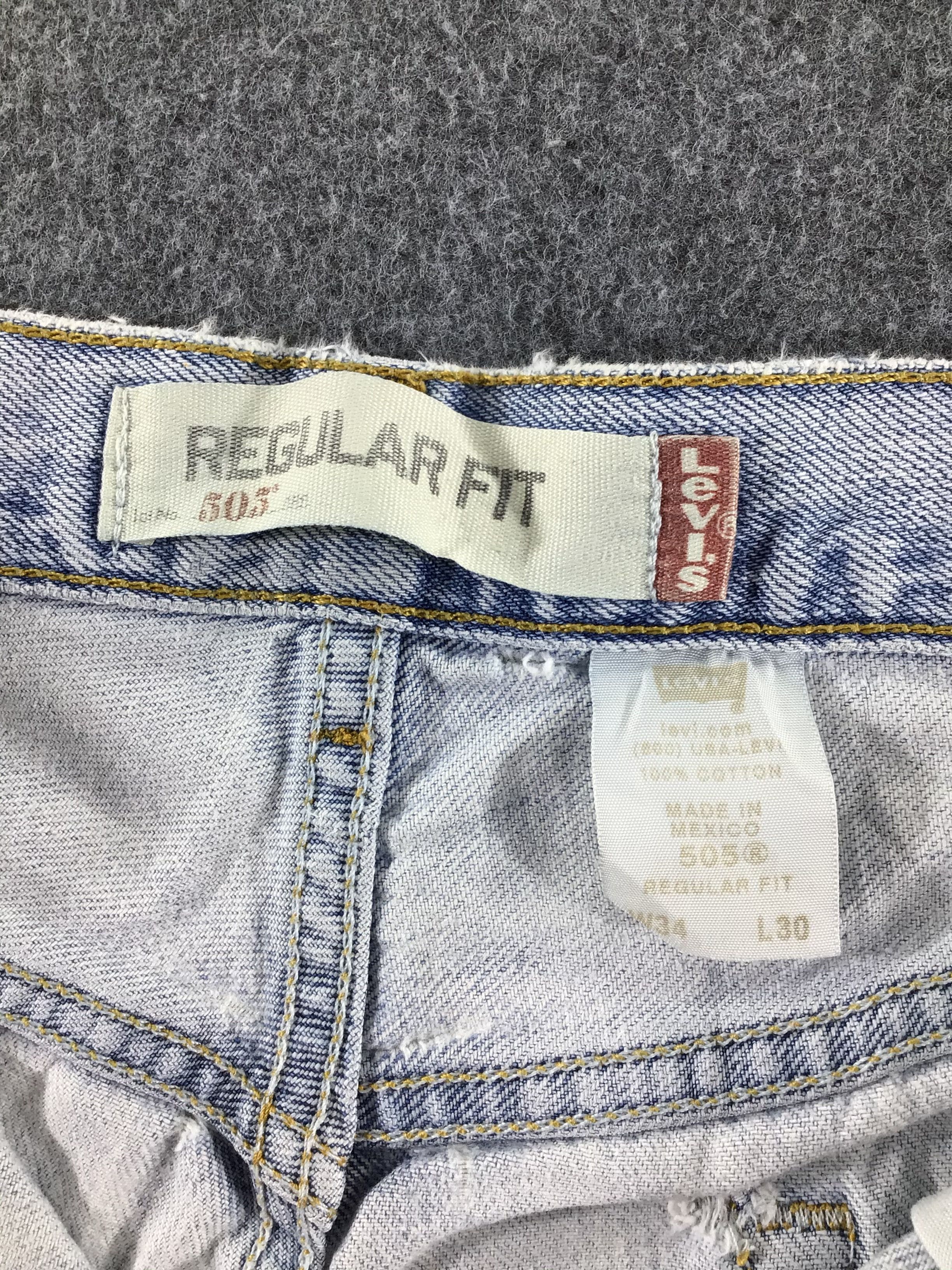 Levi's Vintage Levis 505 Jeans Distress Light Wash -J581 Size US 34 / EU 50 - 10 Thumbnail