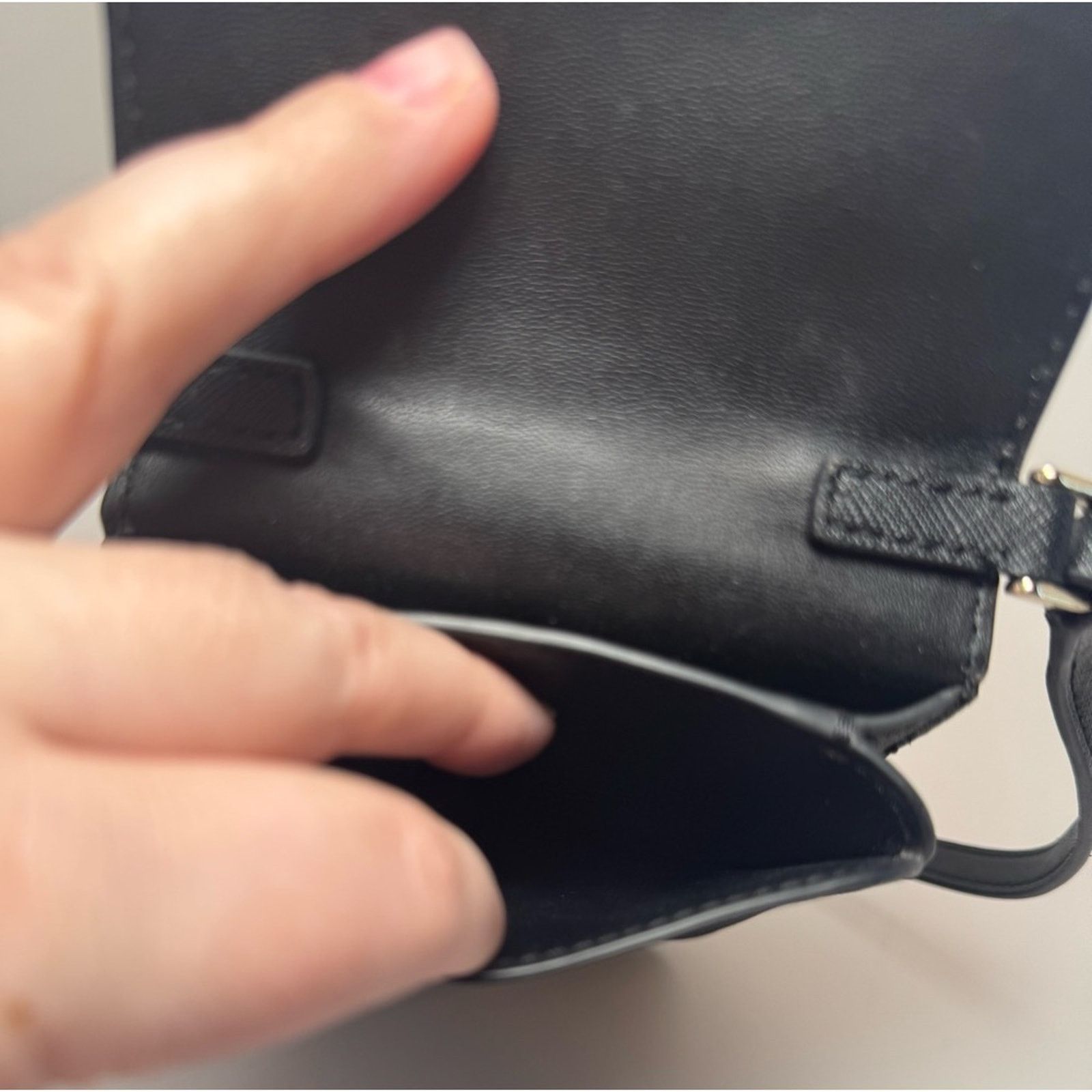 Kate Spade Kate Spade Cameron North South Black Glitter Phone Crossbody Size ONE SIZE - 9 Thumbnail
