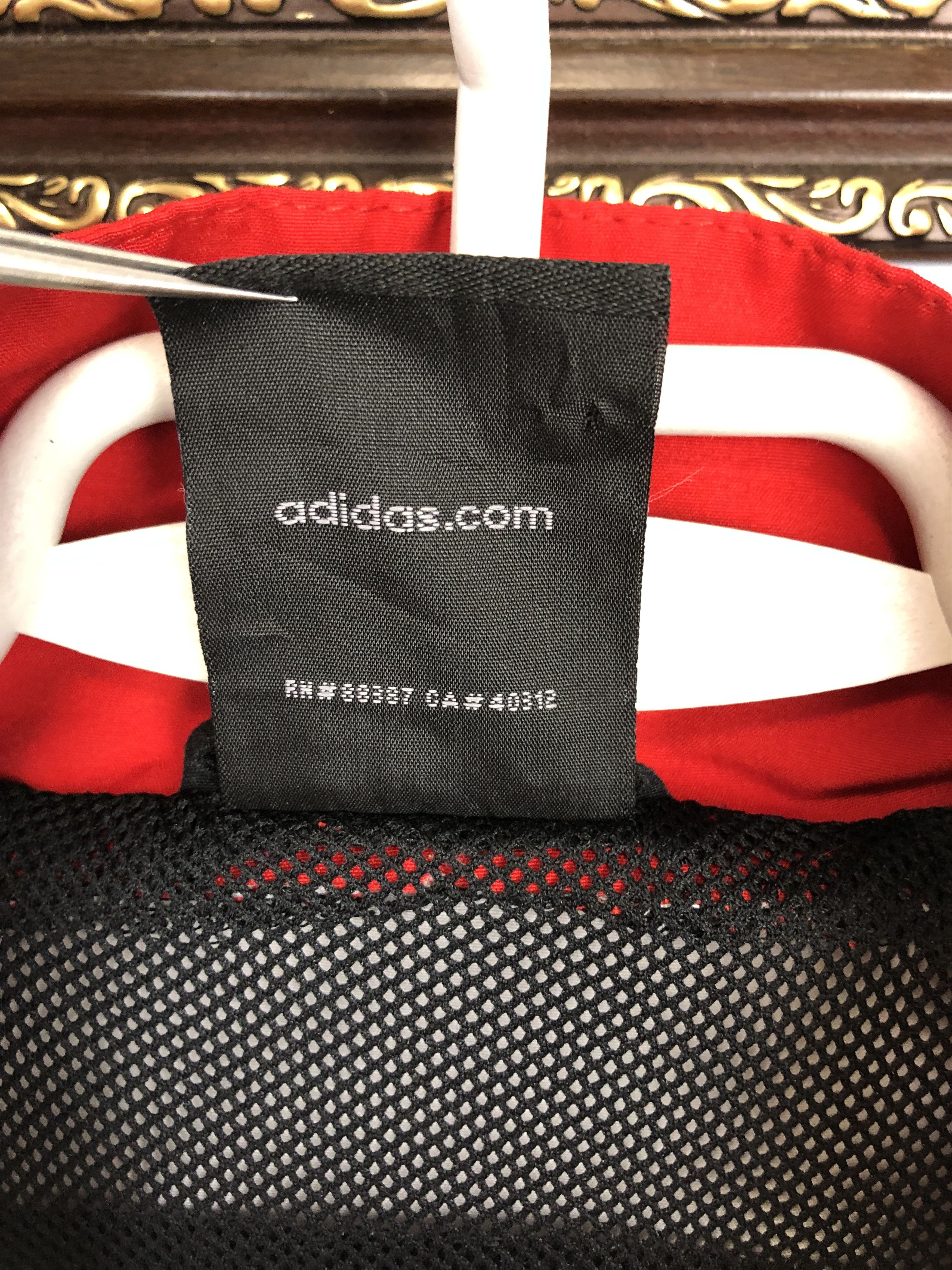 Adidas Vintage Adidas Liverpool Football Jacket Soccer Track Top Size US L / EU 52-54 / 3 - 9 Thumbnail