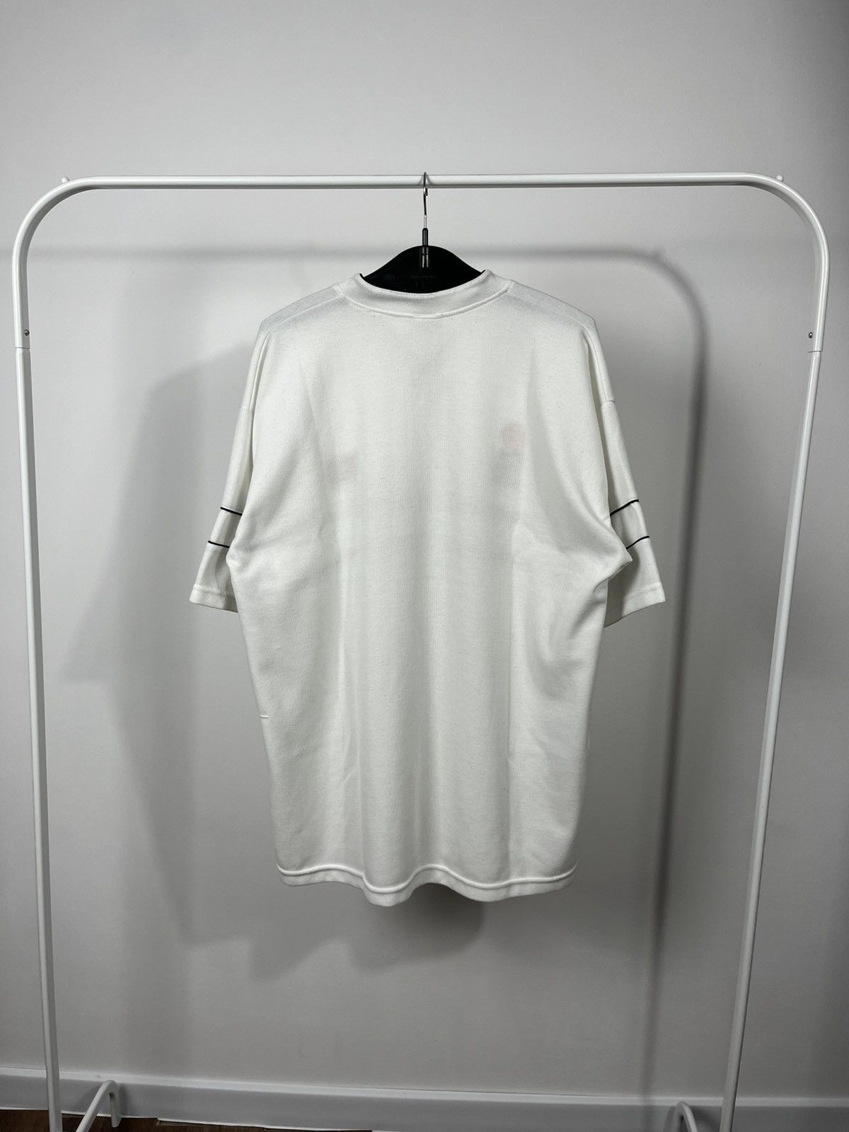 Ferrari Vintage 1996 Ferrari F1 Shell Marlboro Racing White T-Shirt Size US L / EU 52-54 / 3 - 12 Thumbnail