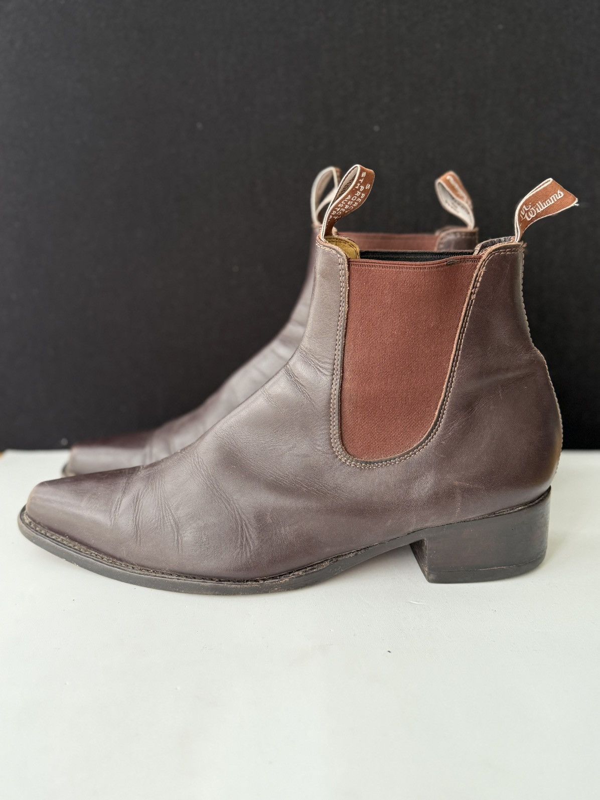 R.M. Williams RM Williams Millicent, Brown leather Chelsea Boots Size 10 Size US 10 / EU 43 - 7 Thumbnail