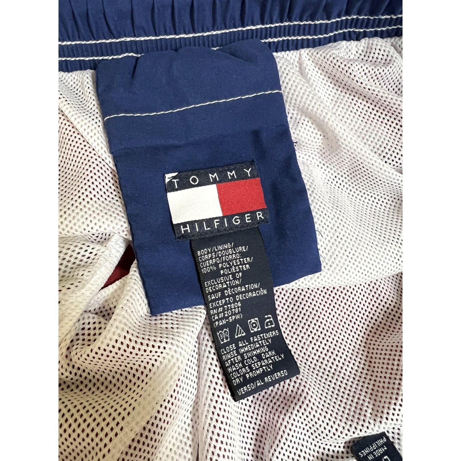Tommy Hilfiger Tommy Hilfiger Men’s Standard Solid 7" Swim Trunks Red Sz Large NOS Lined Swimwear Bottom Size US 33 - 5 Thumbnail