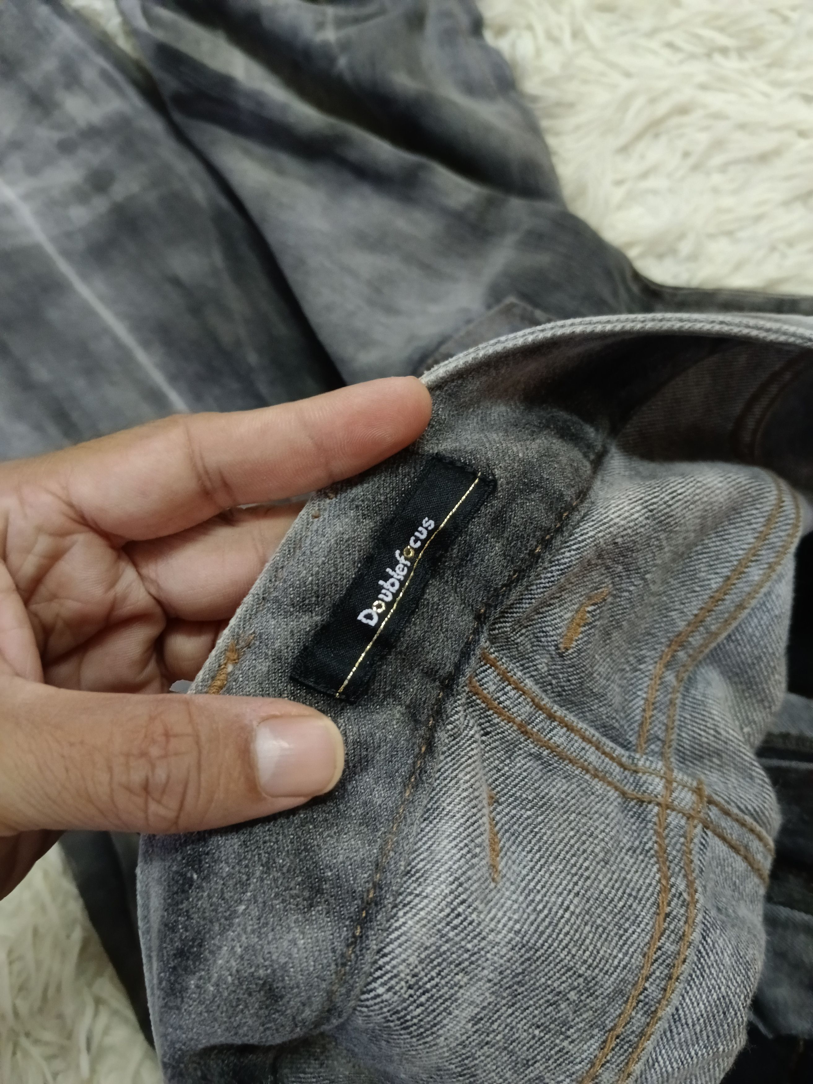 Japanese Brand DISTRESSED SMOKE DOUBLE FOCUS DENIM PANTS Size US 30 / EU 46 - 8 Thumbnail