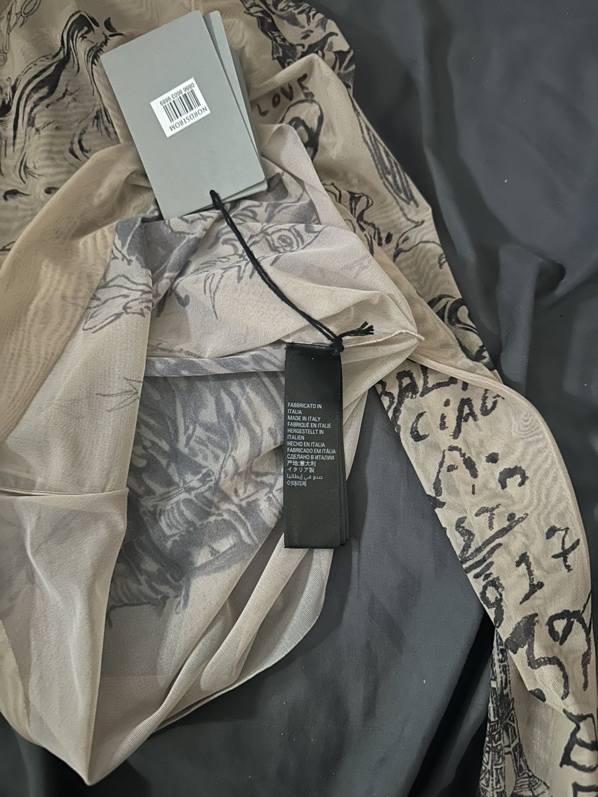 Balenciaga Balenciaga Tattoo long sleeve shirt size Large Size US L / EU 52-54 / 3 - 6 Thumbnail