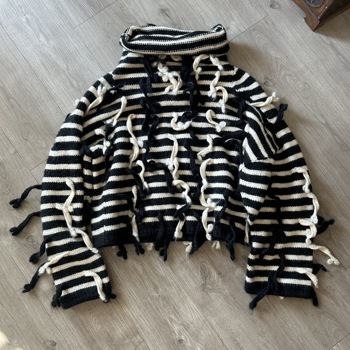 Loewe Loewe heavyweight striped tassel fringe wool sweater Size US L / EU 52-54 / 3 - 2 Thumbnail