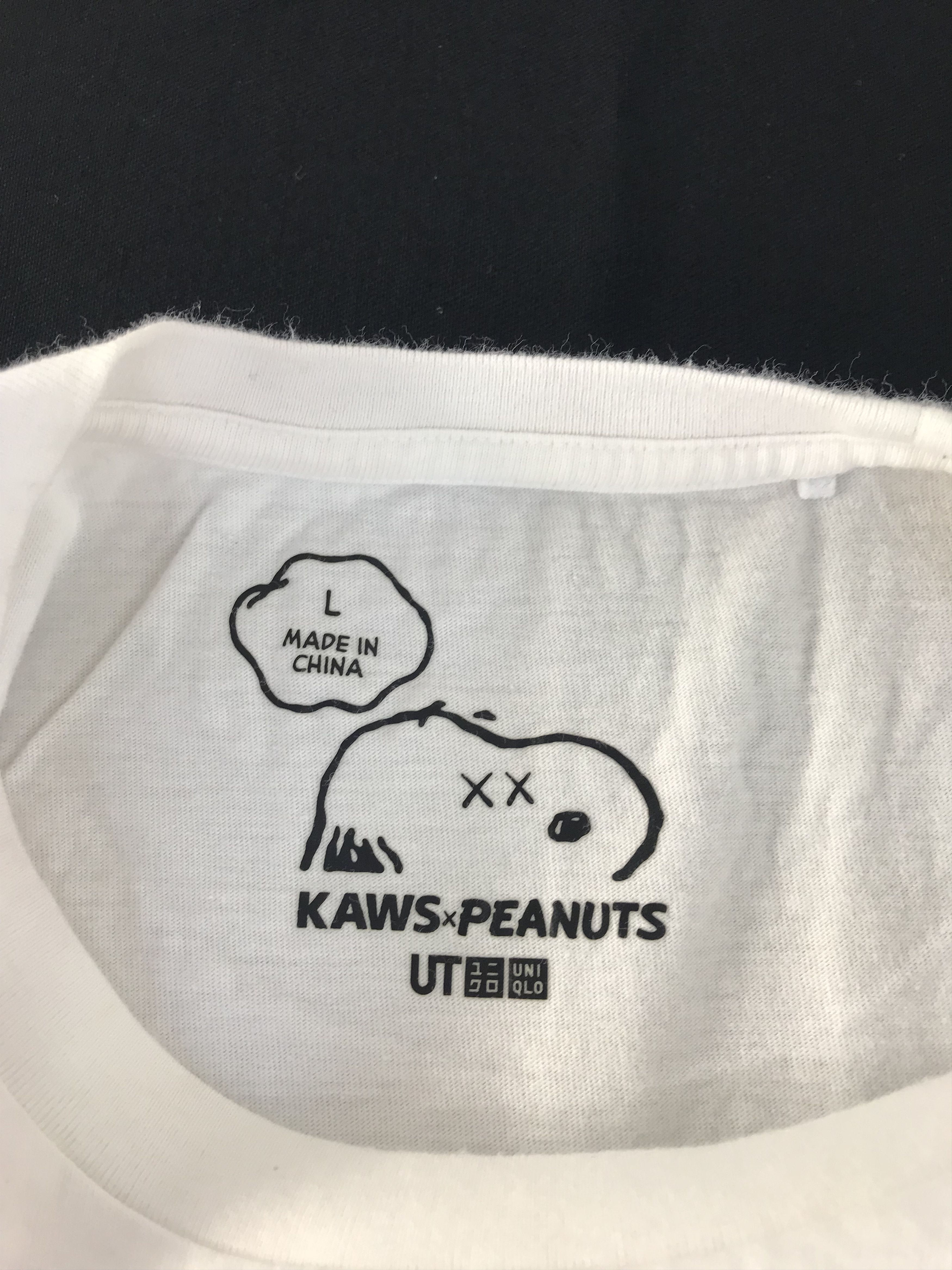 Designer × Kaws Hype Peanuts X Kaws Single Pocket Printed Tee Size US M / EU 48-50 / 2 - 6 Thumbnail