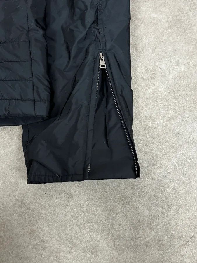 Gucci AW2011 Gucci Navy Quilted Nylon Zip-Up Jacket by Frida Giannini Size US S / EU 44-46 / 1 - 9 Thumbnail